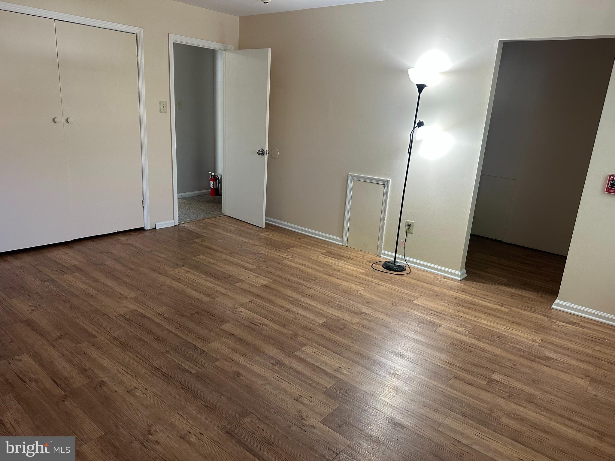CEDAR GROVE ESTS - Residential