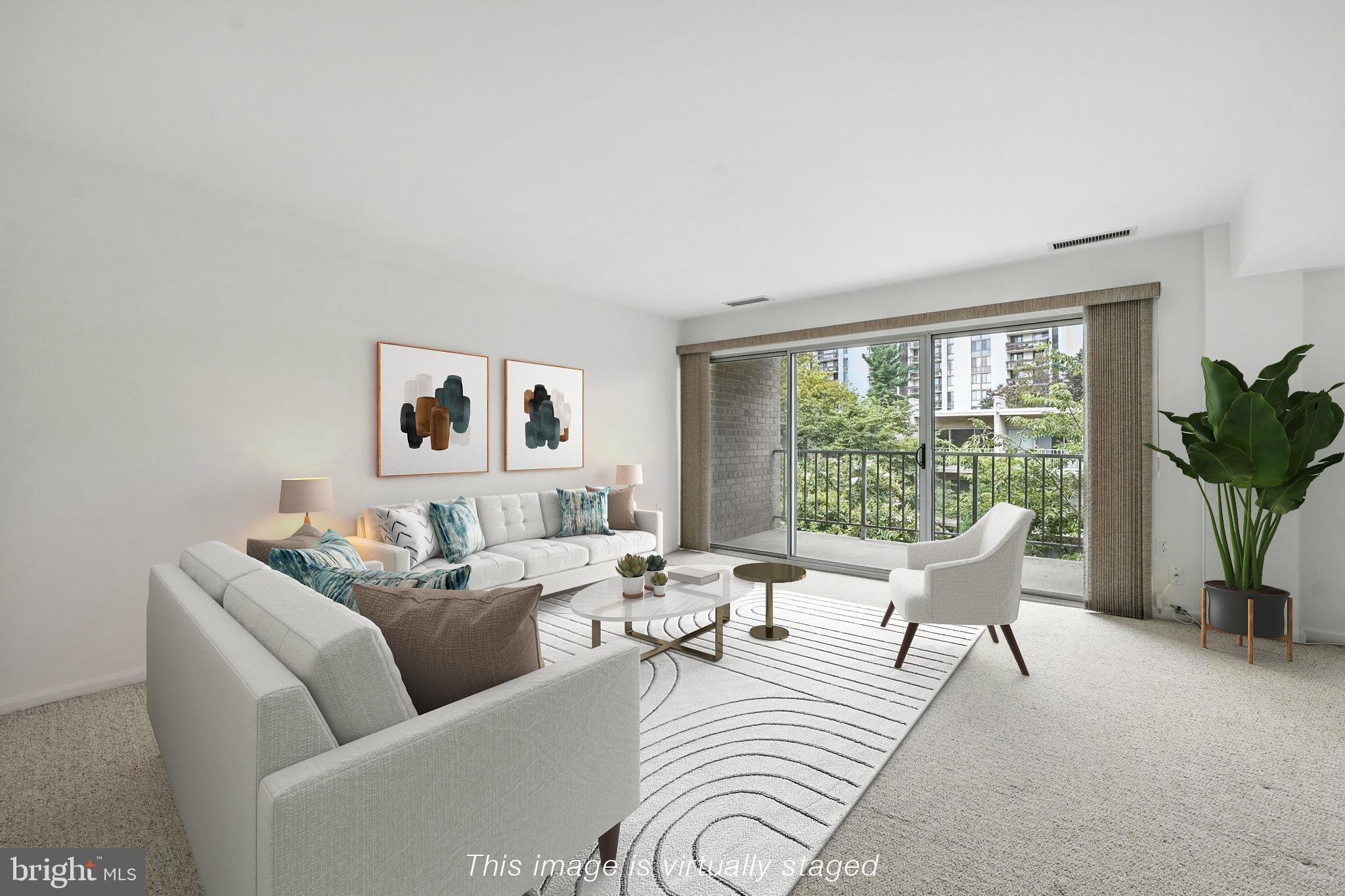 30 CANTERBURY SQUARE 302