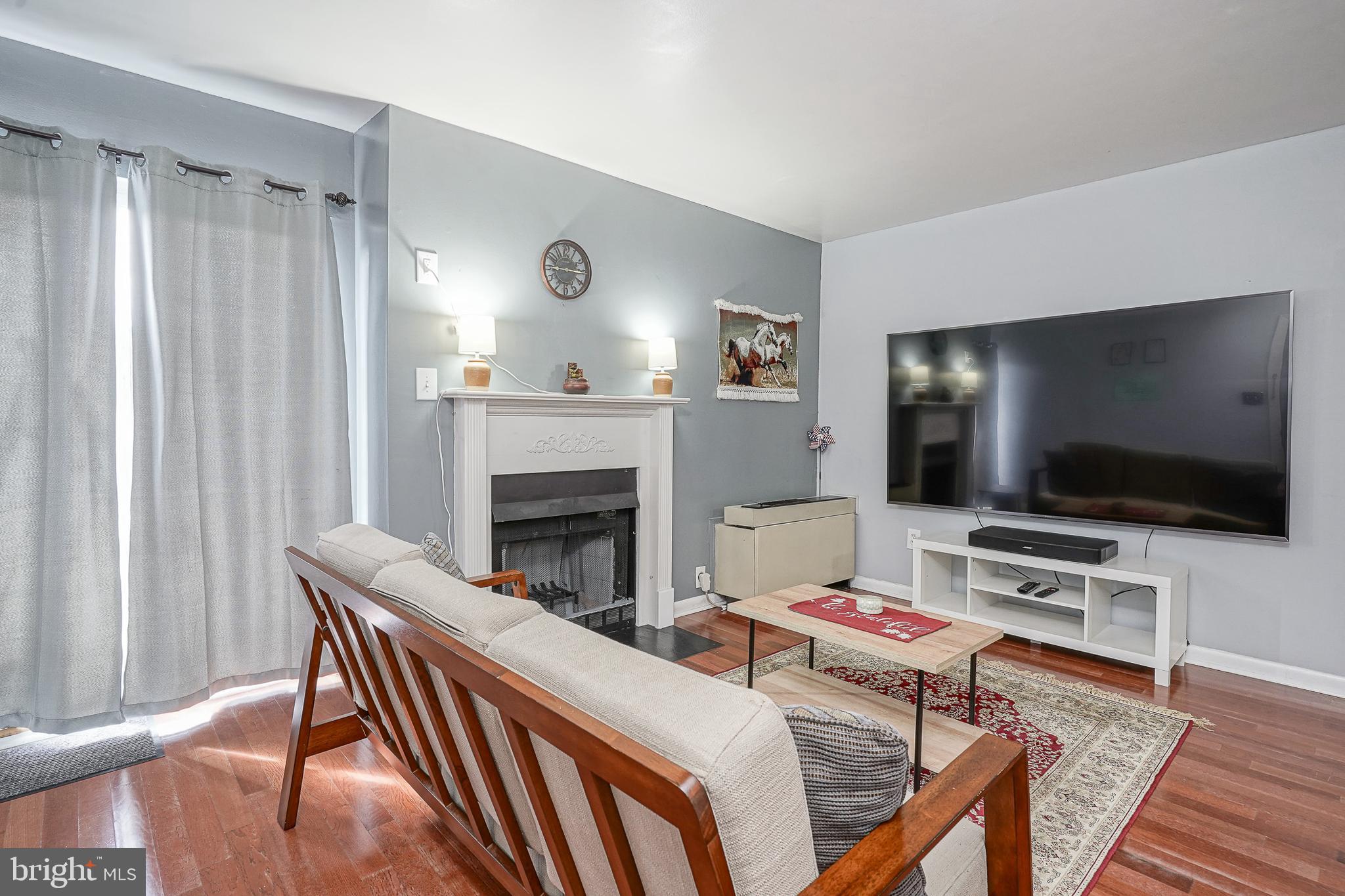 Property Search 2008 LUCAS LANE