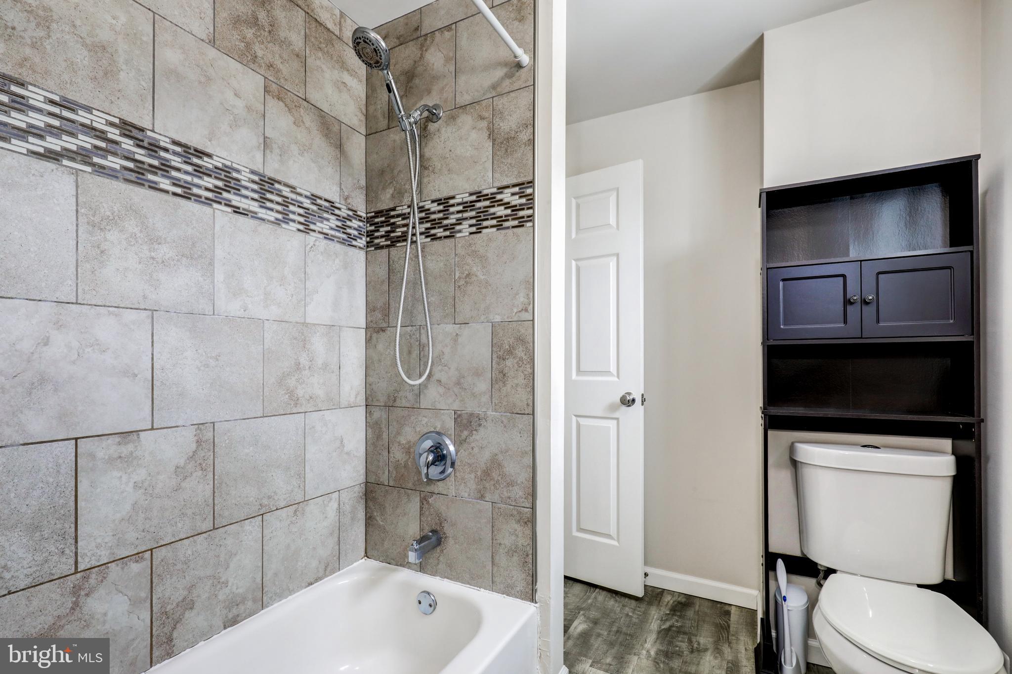 FLEETWOOD - Residential