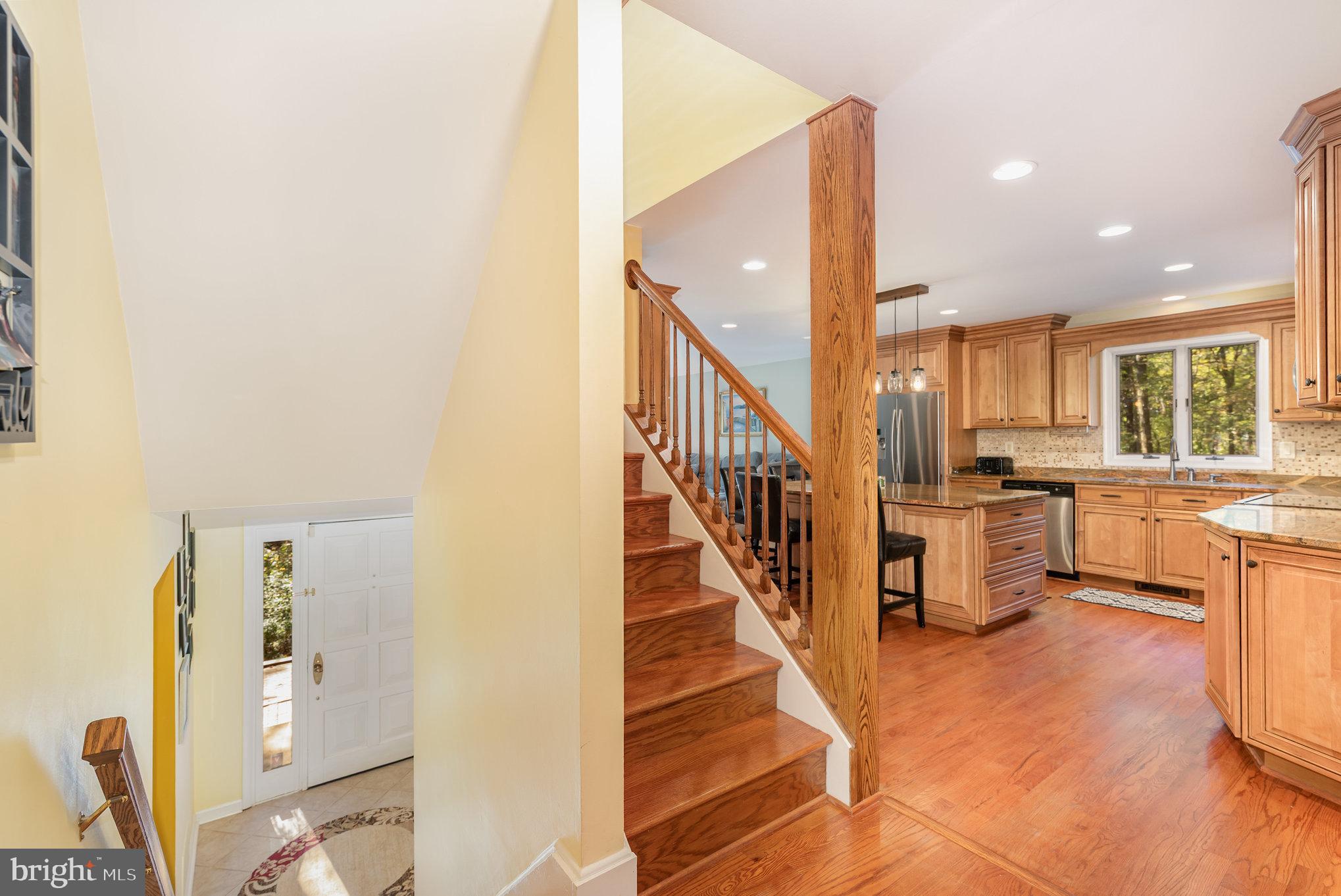 3827 JUSTIN ROAD