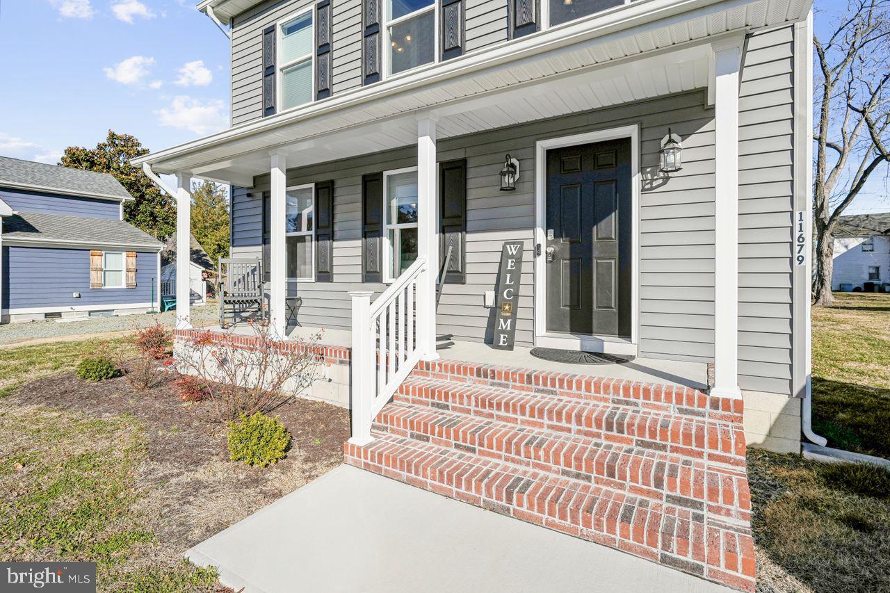 11679 BECKFORD AVENUE