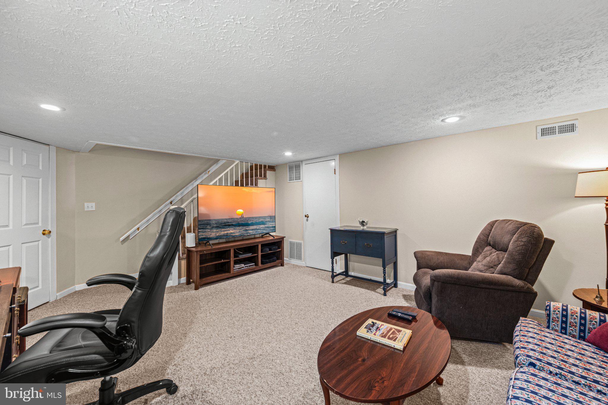 ACADEMY HEIGHTS - Residential