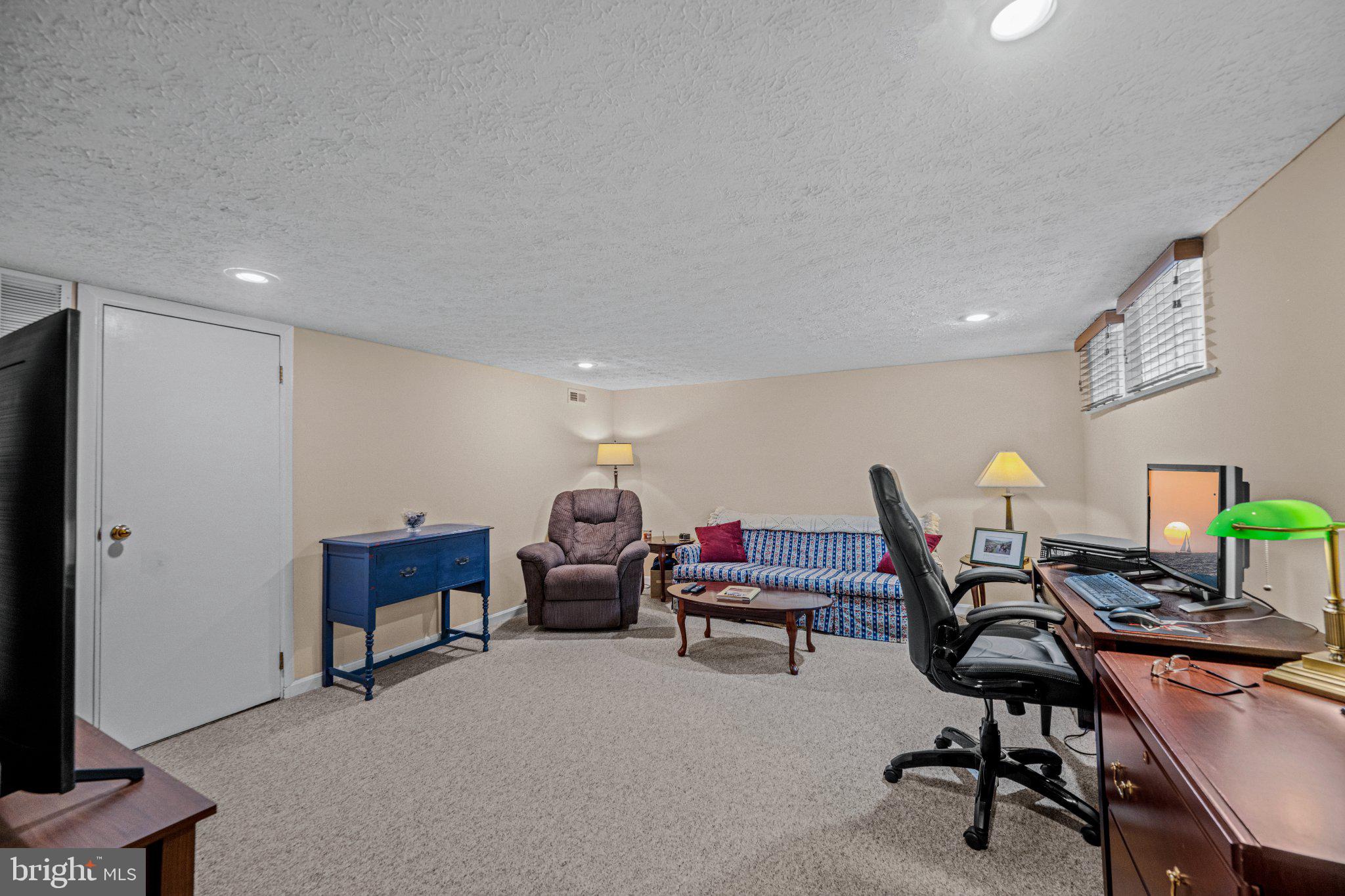 ACADEMY HEIGHTS - Residential