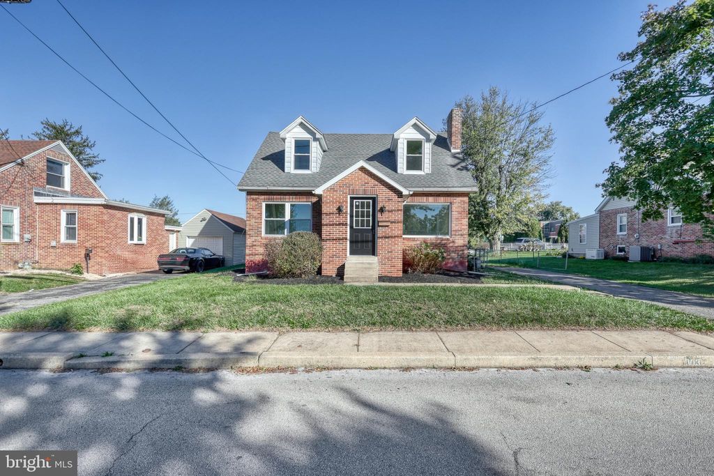 Photo of 103 E Canal Street, DOVER, PA 17315 (MLS # PAYK2091982)