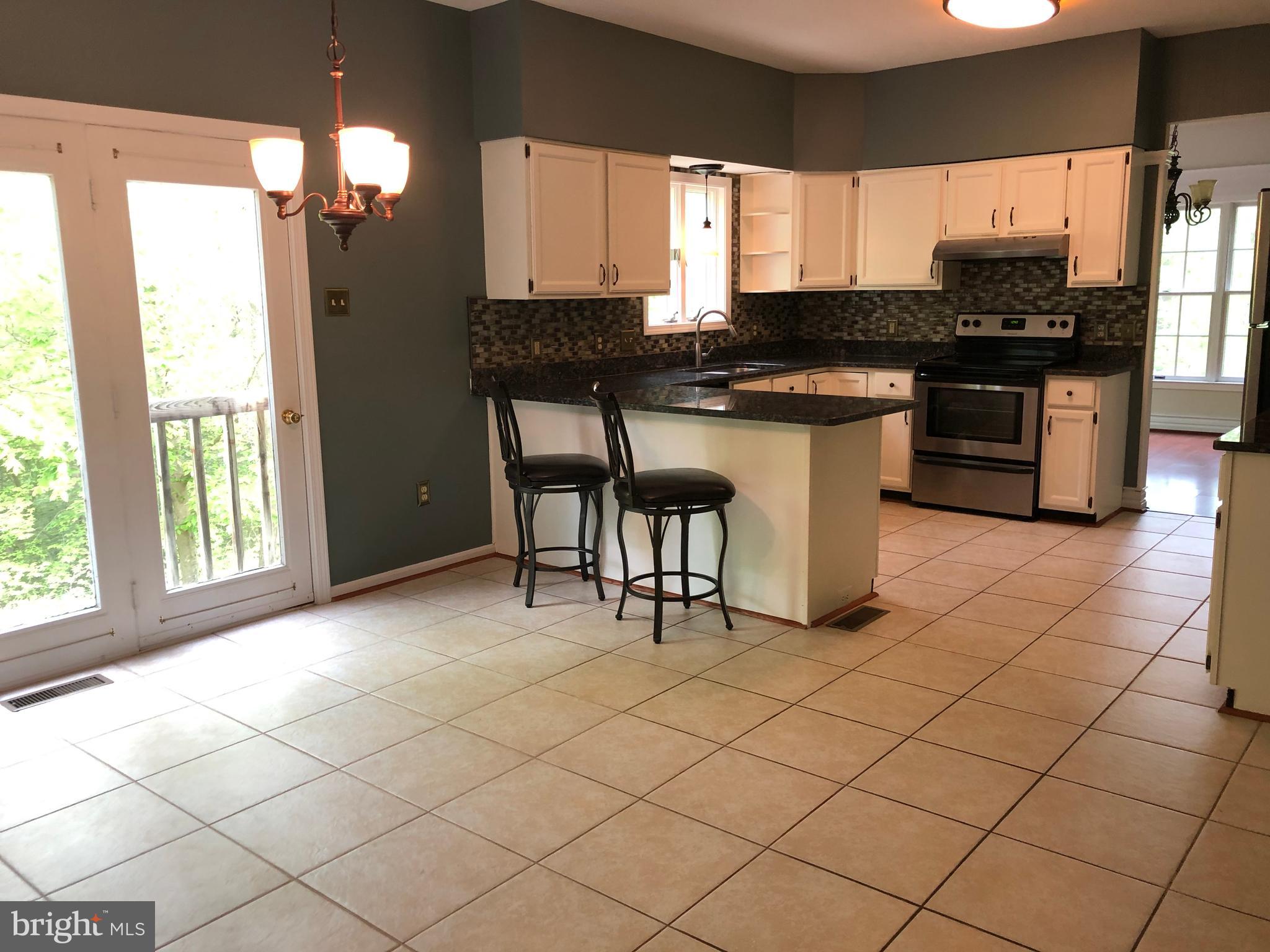 EAGLES NEST - Residential