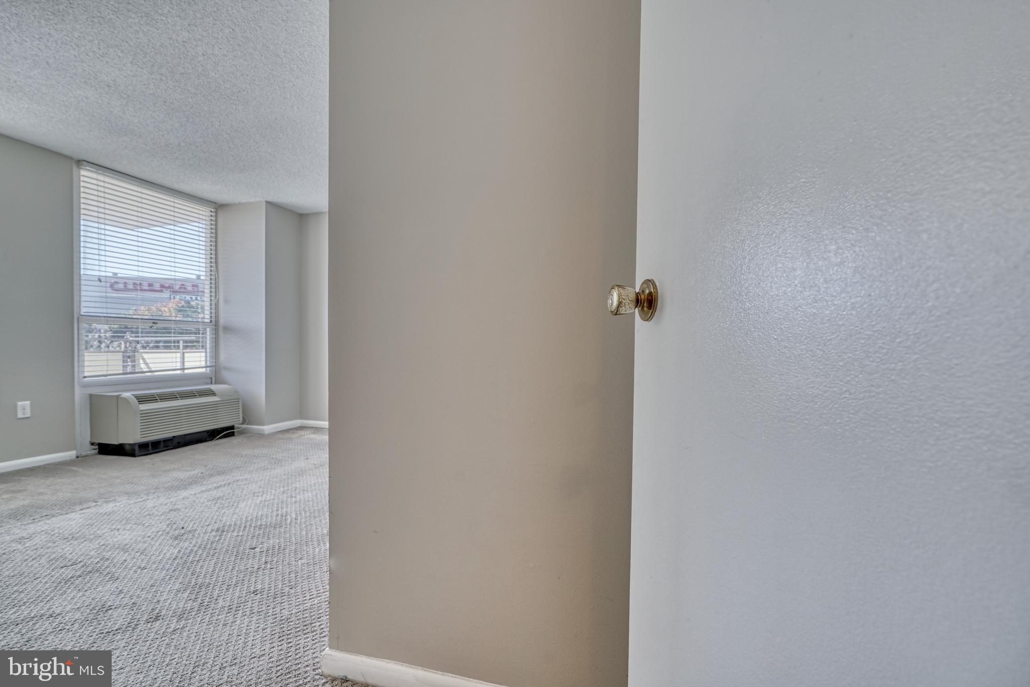 RIDGELY - Residential