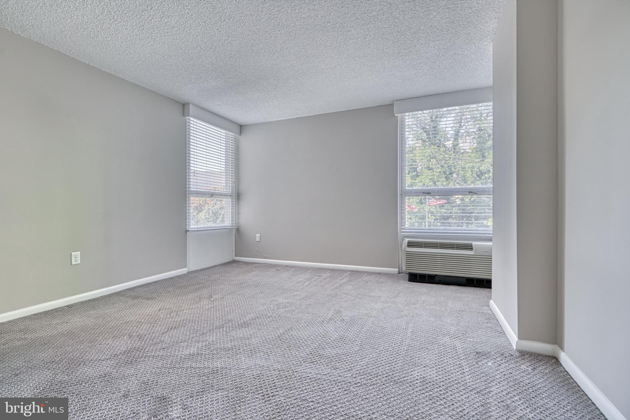 RIDGELY - Residential