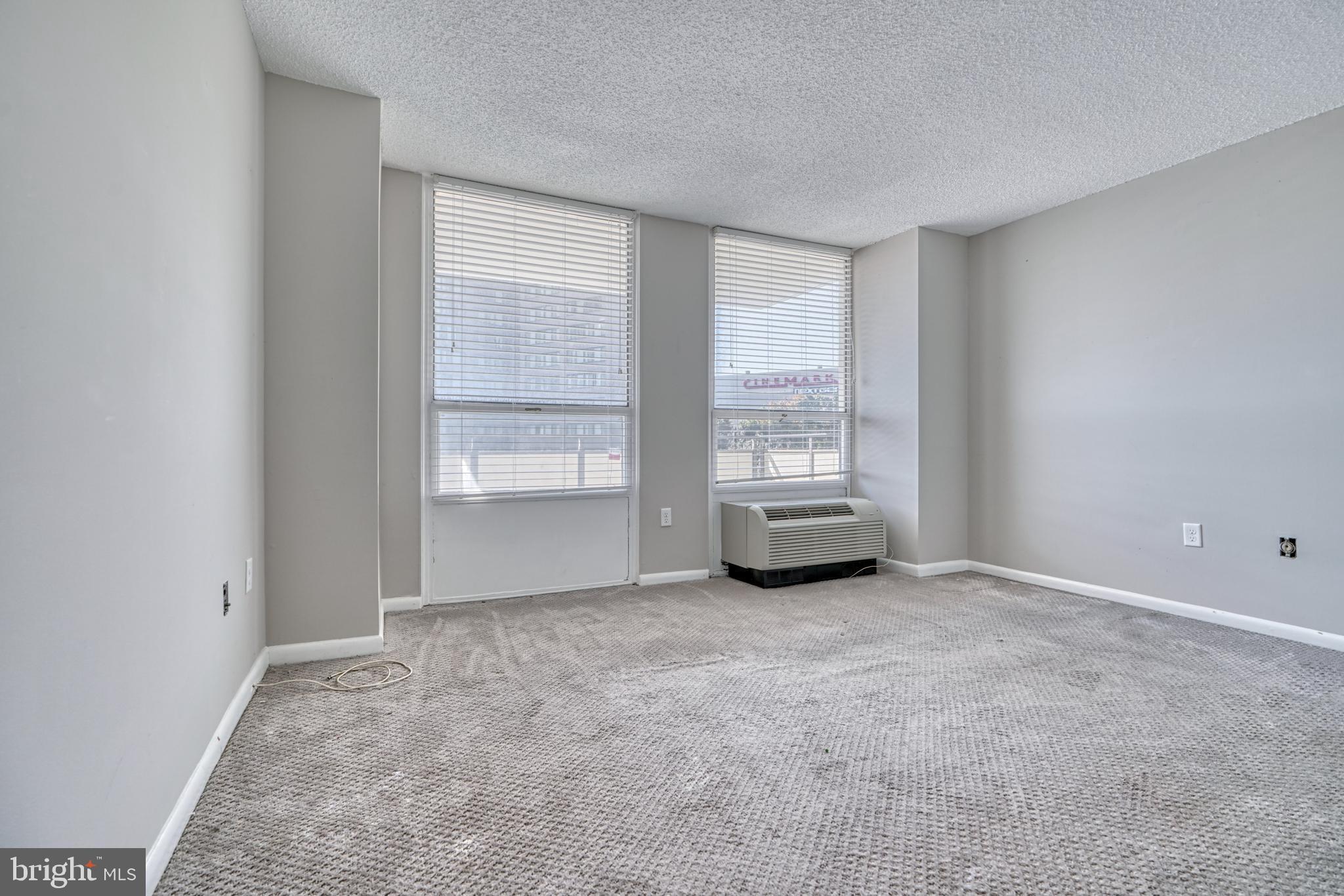 RIDGELY - Residential