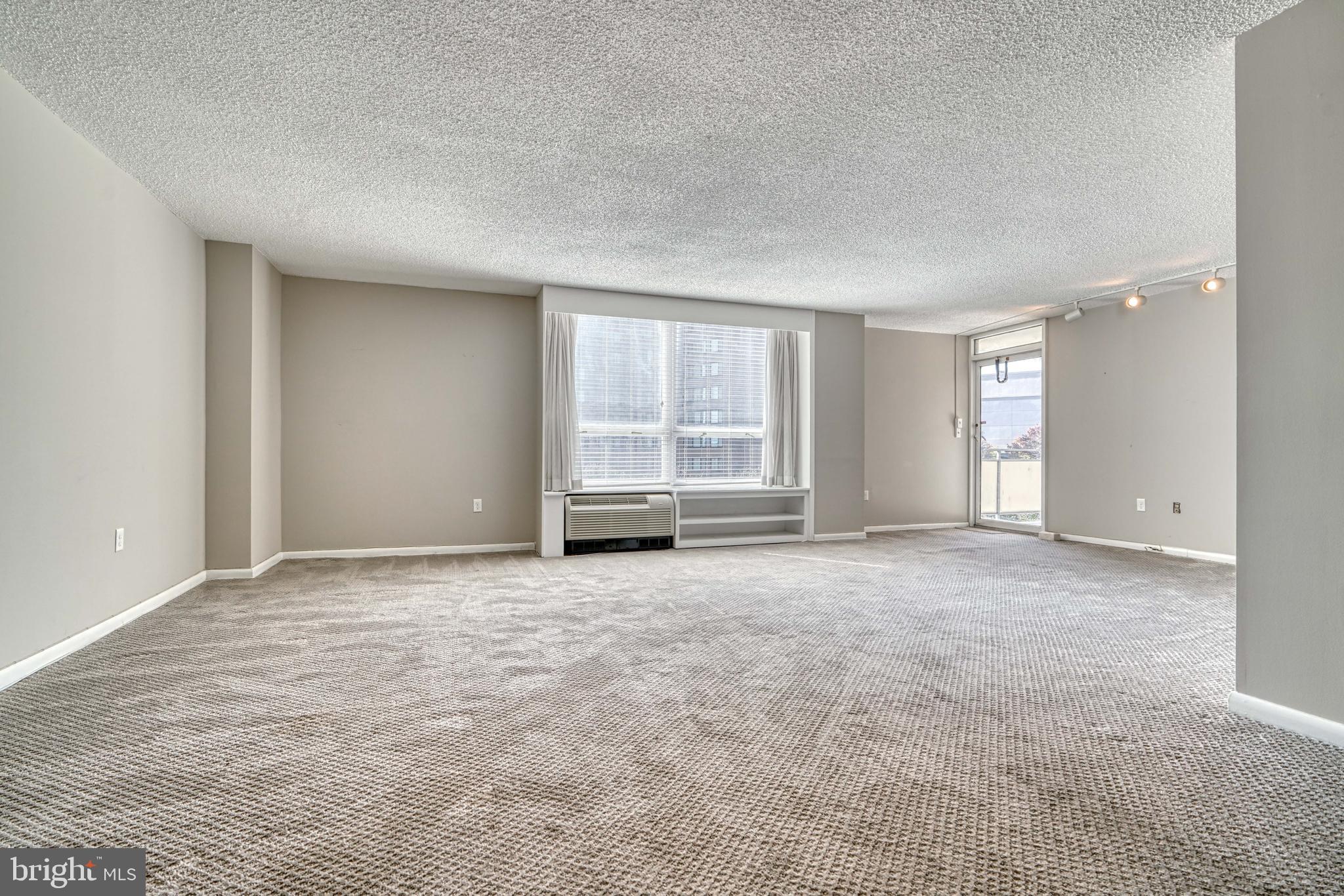 RIDGELY - Residential