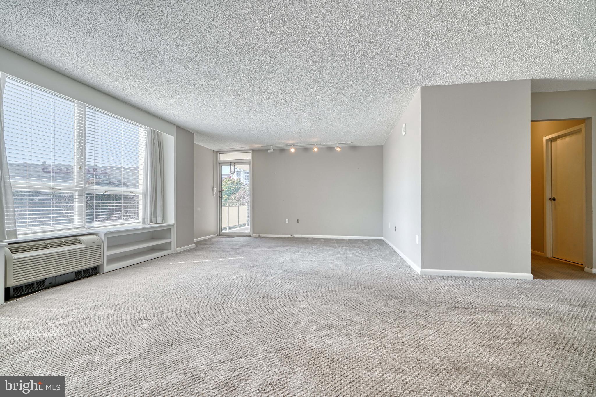 RIDGELY - Residential