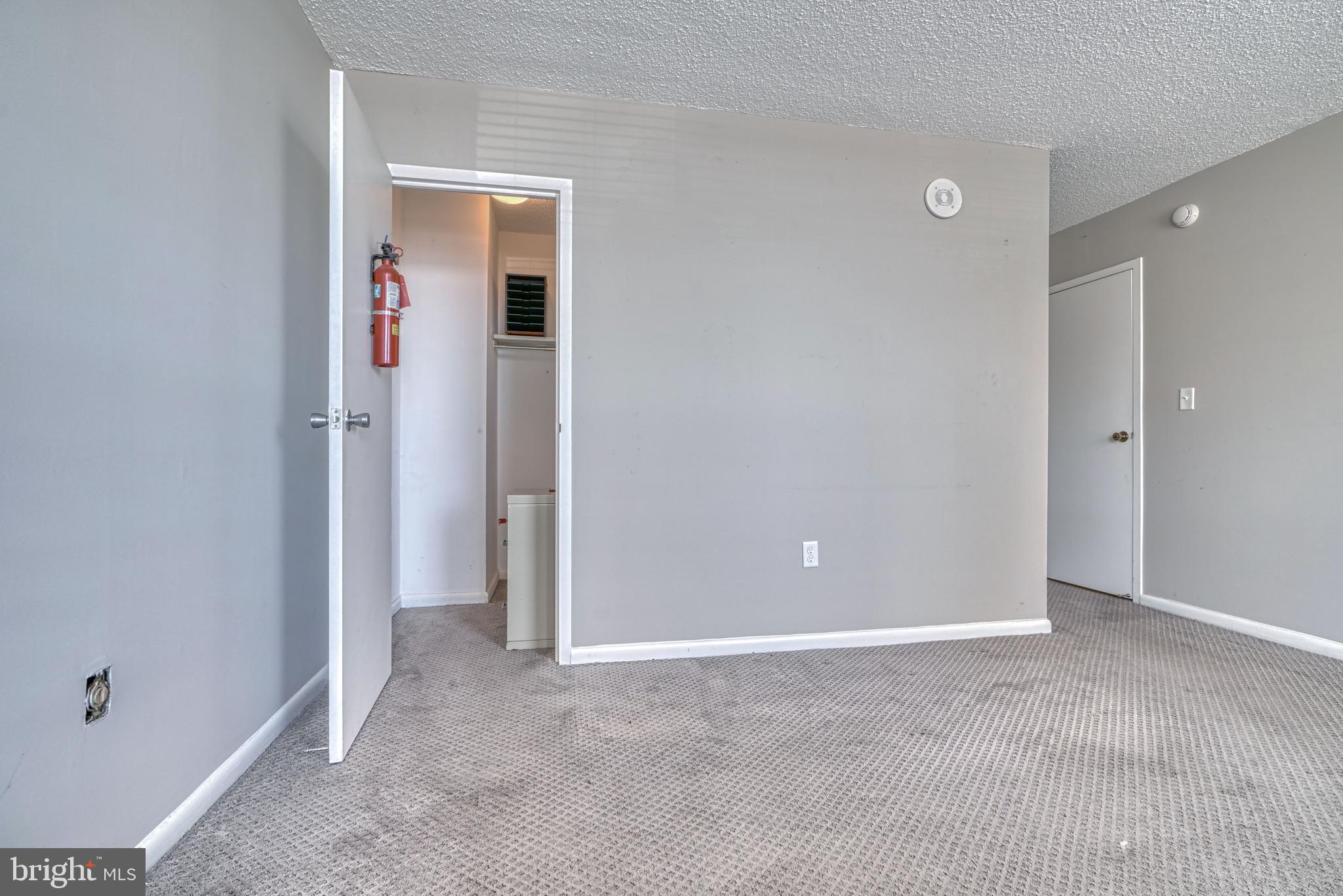 RIDGELY - Residential