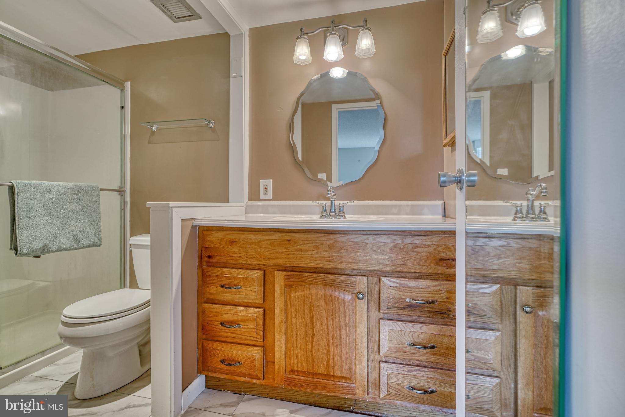 RIDGELY - Residential