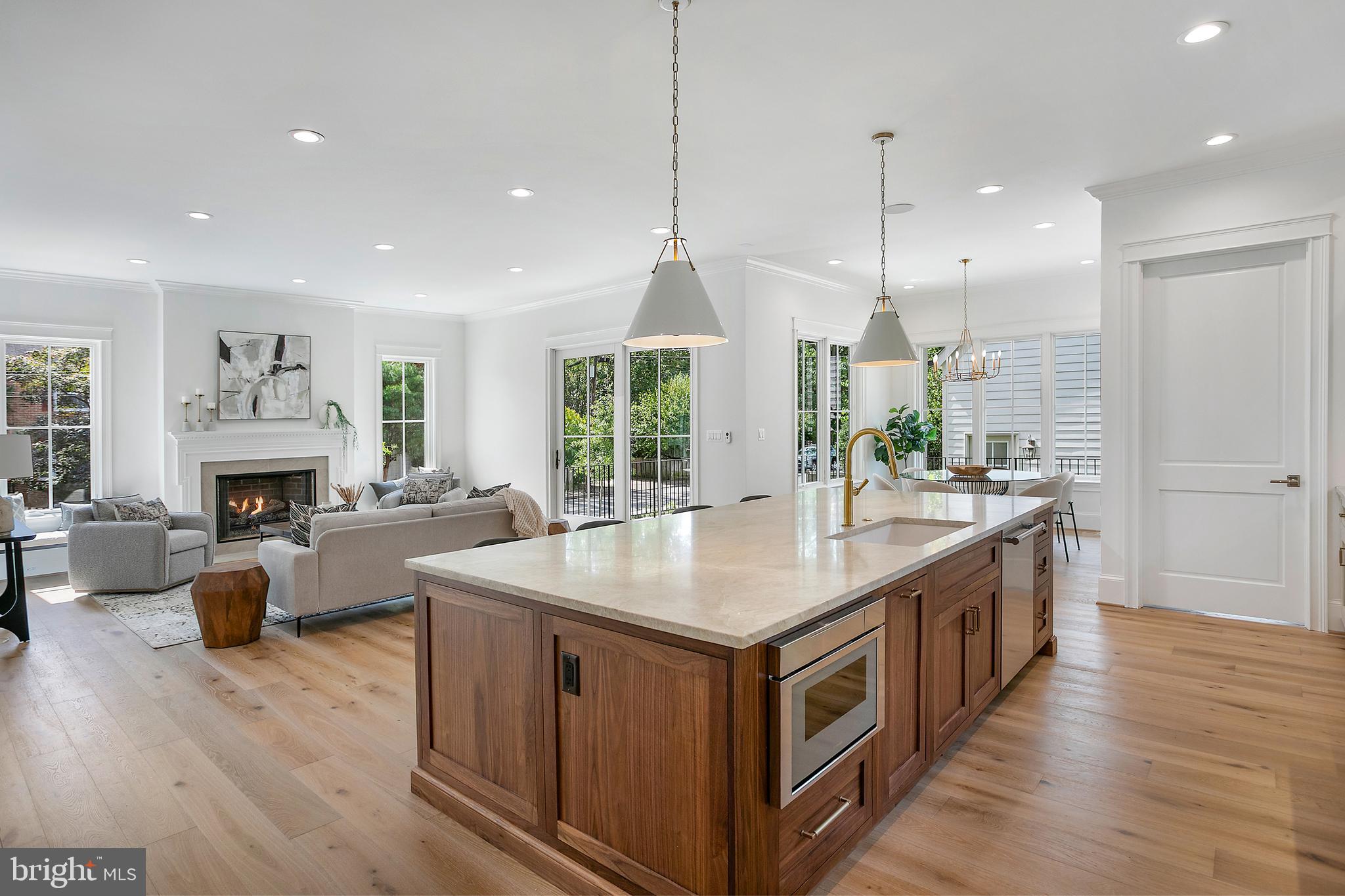 ASHTON HEIGHTS - Residential