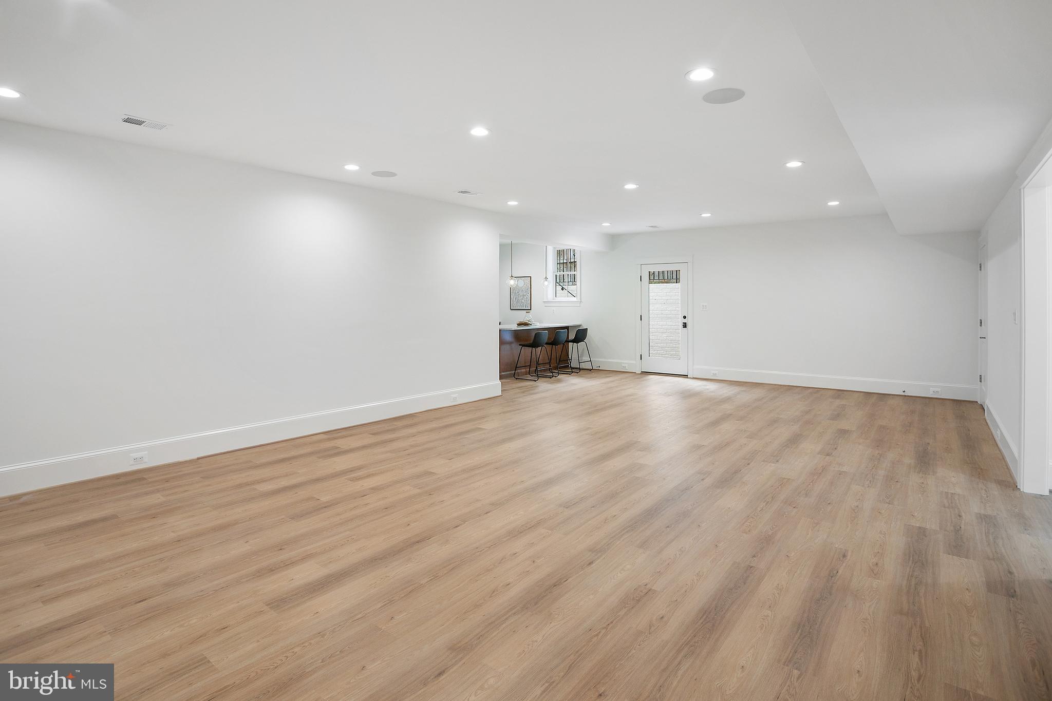 ASHTON HEIGHTS - Residential