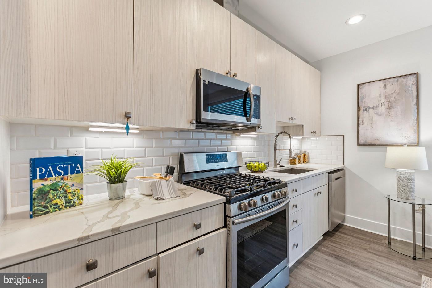 37 MISSOURI AVENUE NW 2