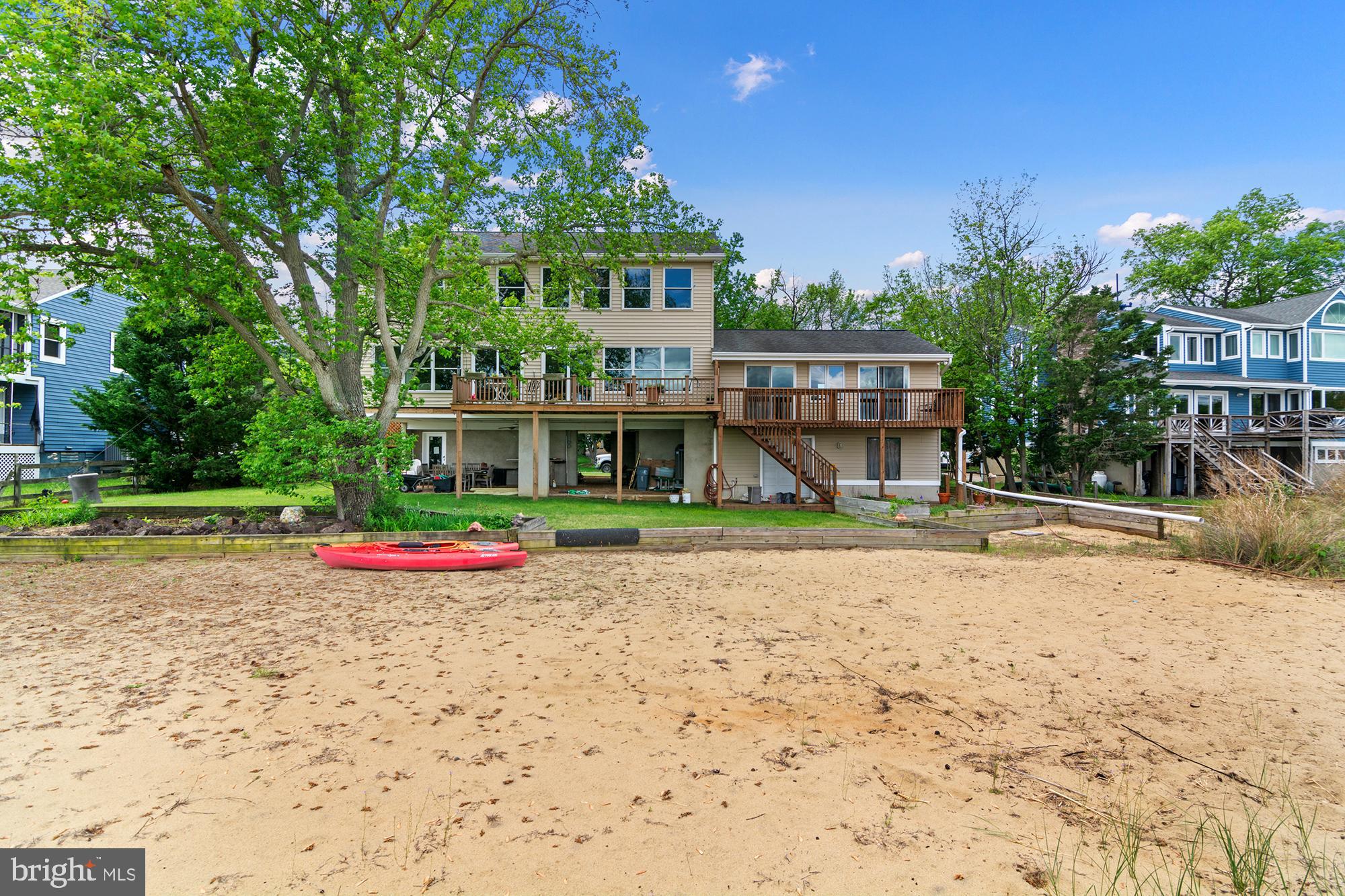3739 THOMAS POINT ROAD