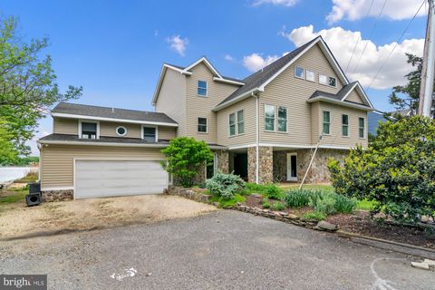 3739 THOMAS POINT ROAD ANNAPOLIS MD 21403