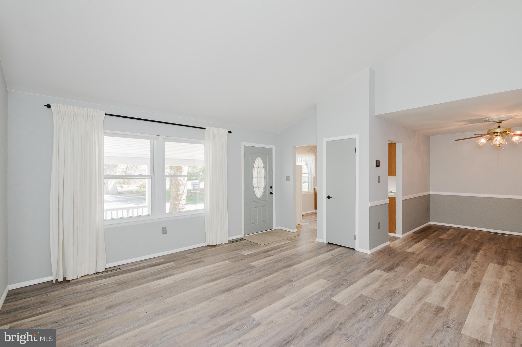 WILLOUGHBY WOODS - Residential