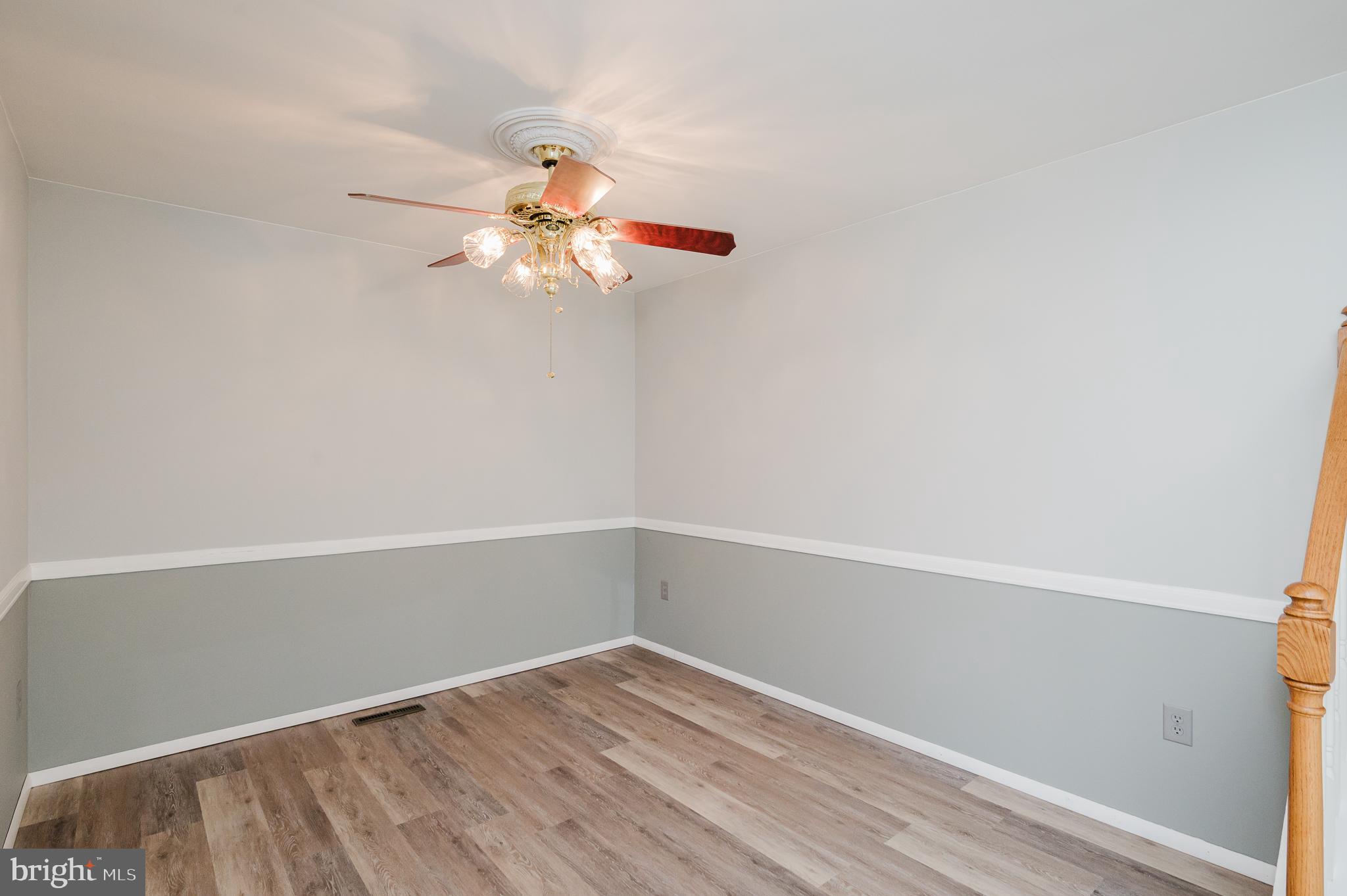 WILLOUGHBY WOODS - Residential