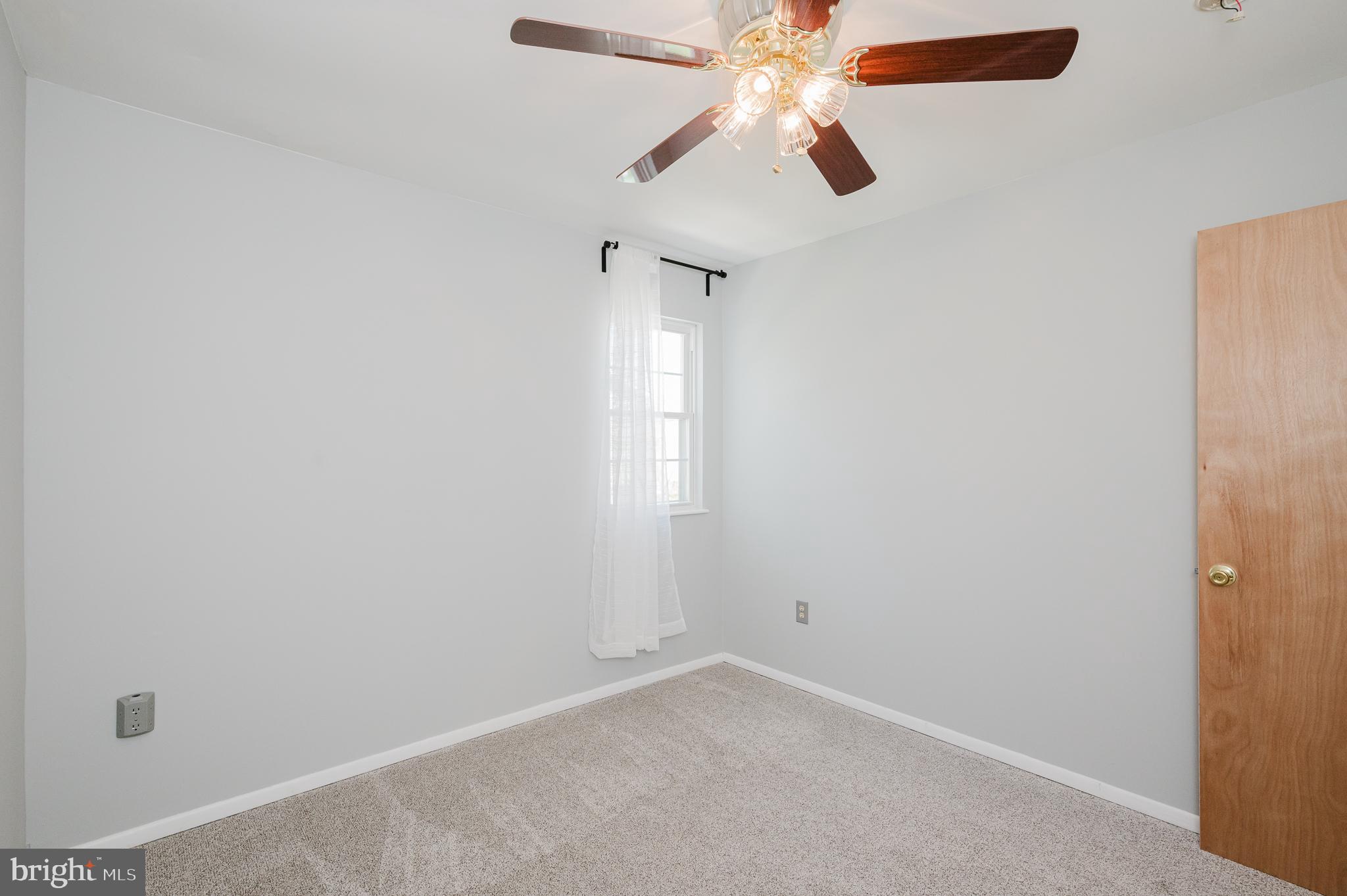 WILLOUGHBY WOODS - Residential