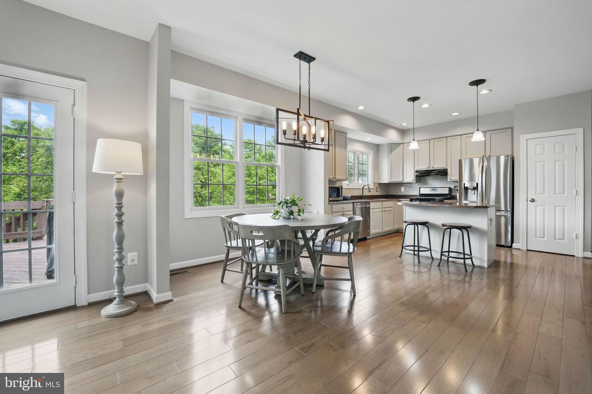 NEWPORT ESTATES - Residential