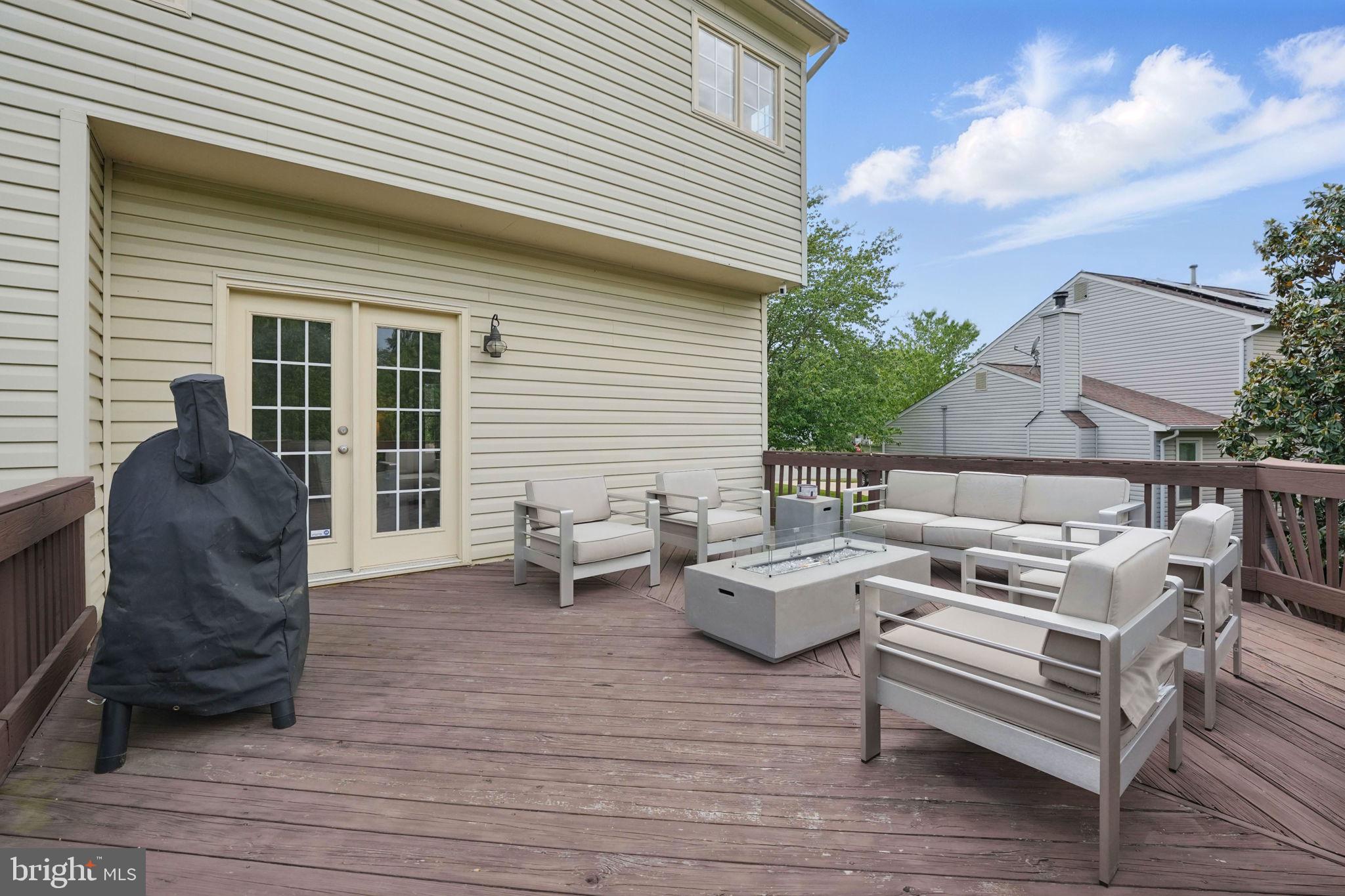 NEWPORT ESTATES - Residential