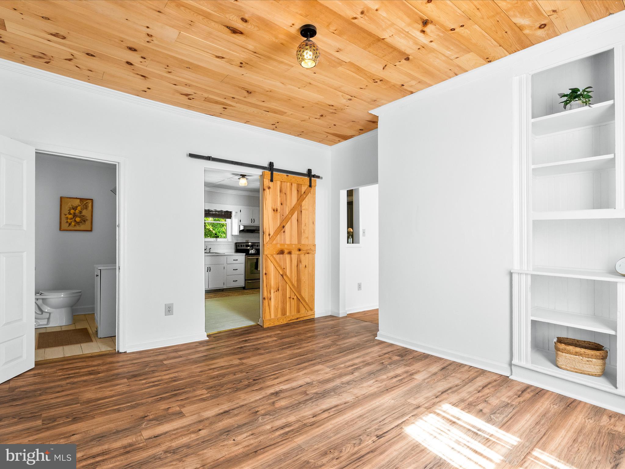 BRUNSWICK - Residential