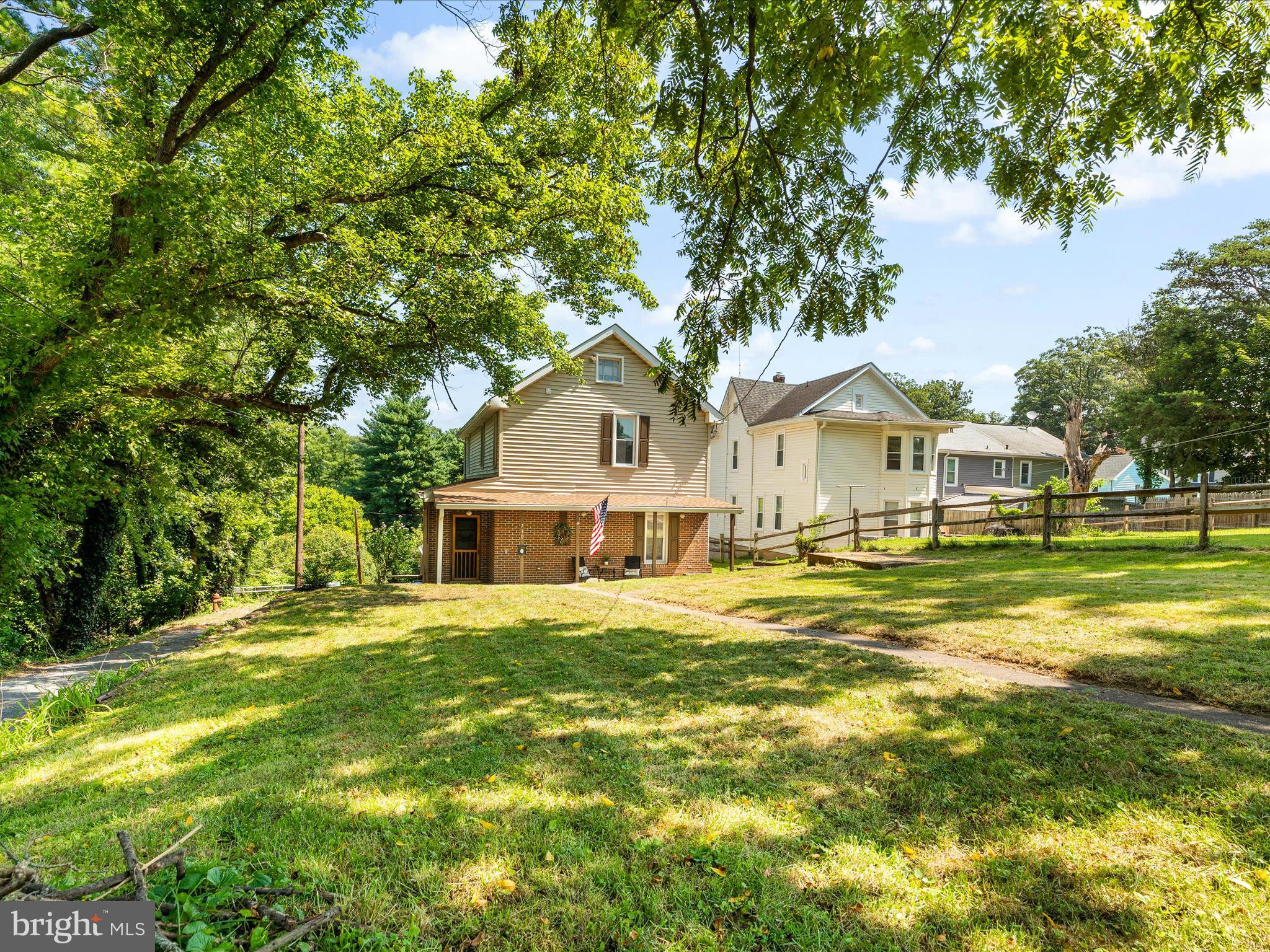 BRUNSWICK - Residential