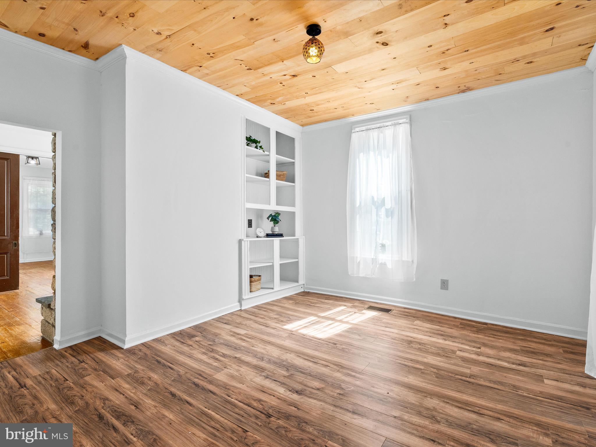 BRUNSWICK - Residential