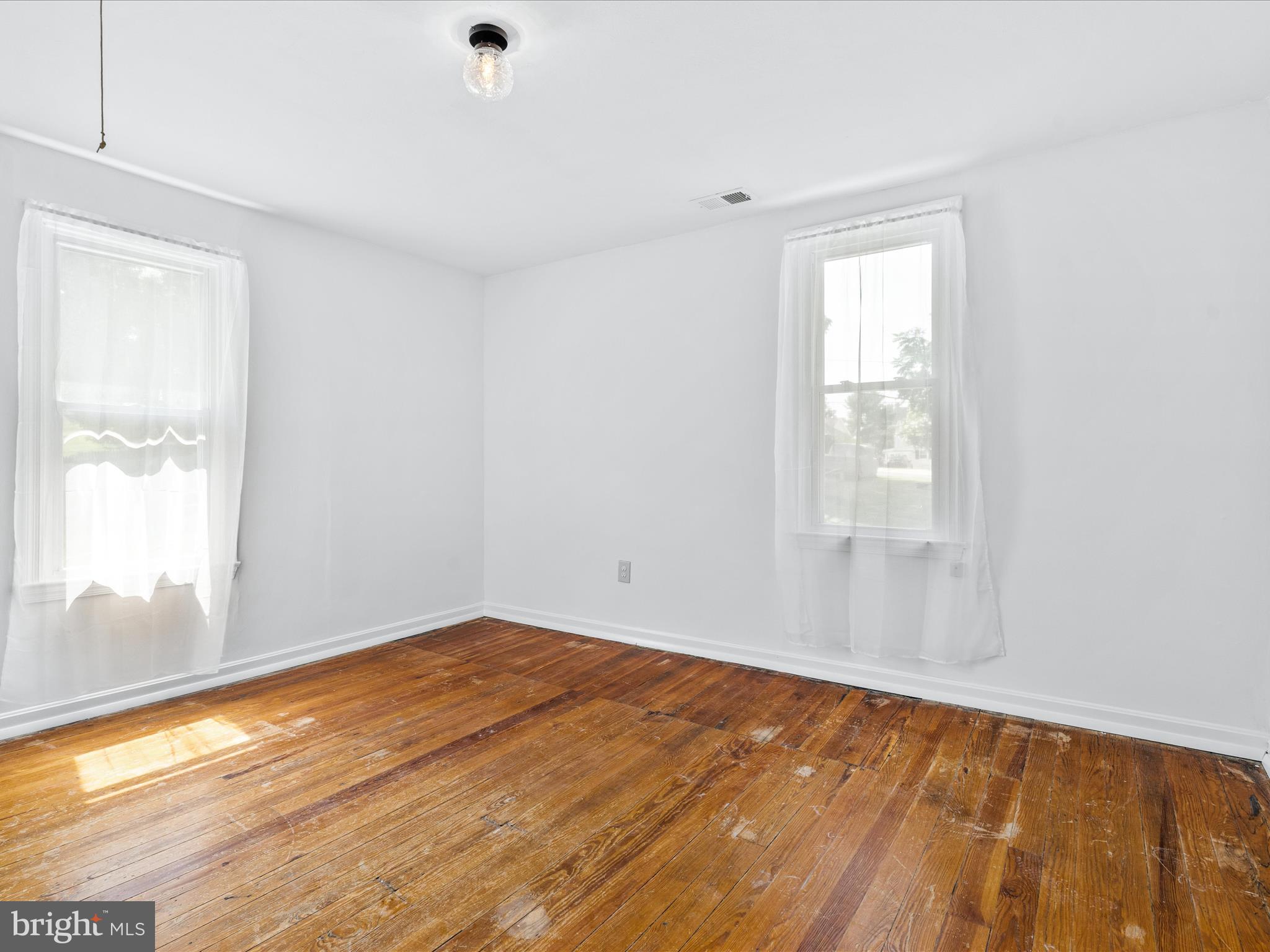 BRUNSWICK - Residential