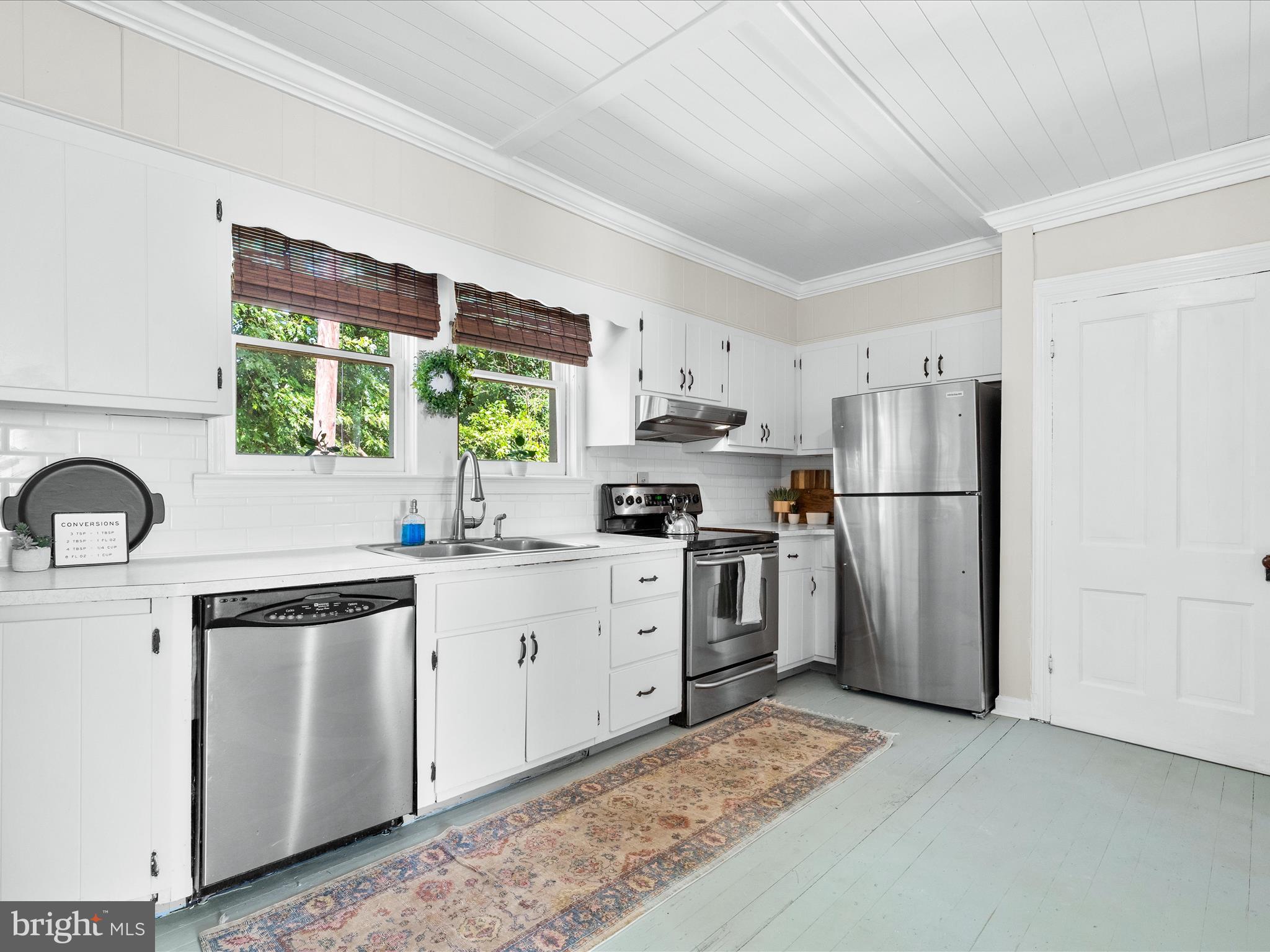 BRUNSWICK - Residential