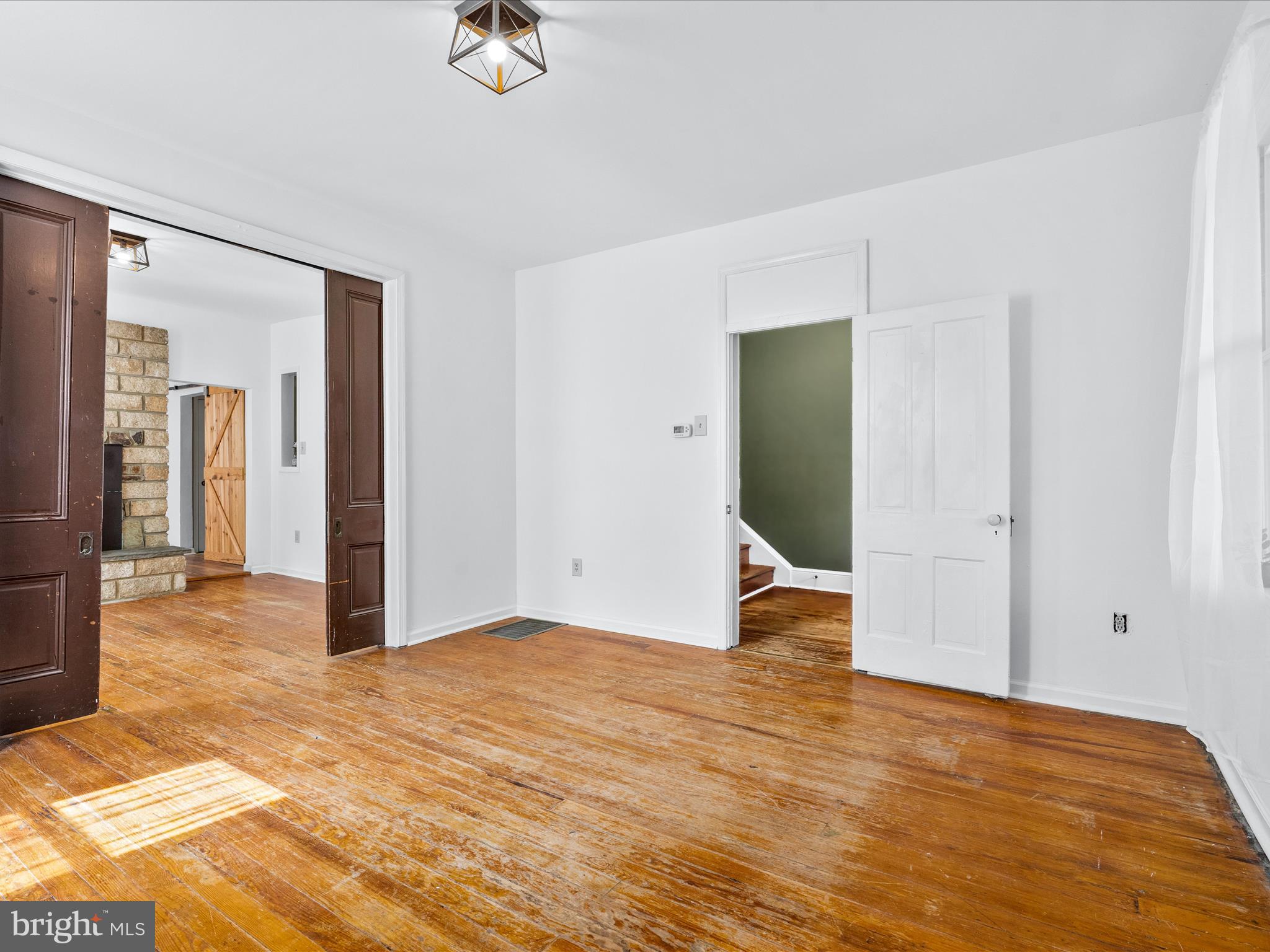 BRUNSWICK - Residential