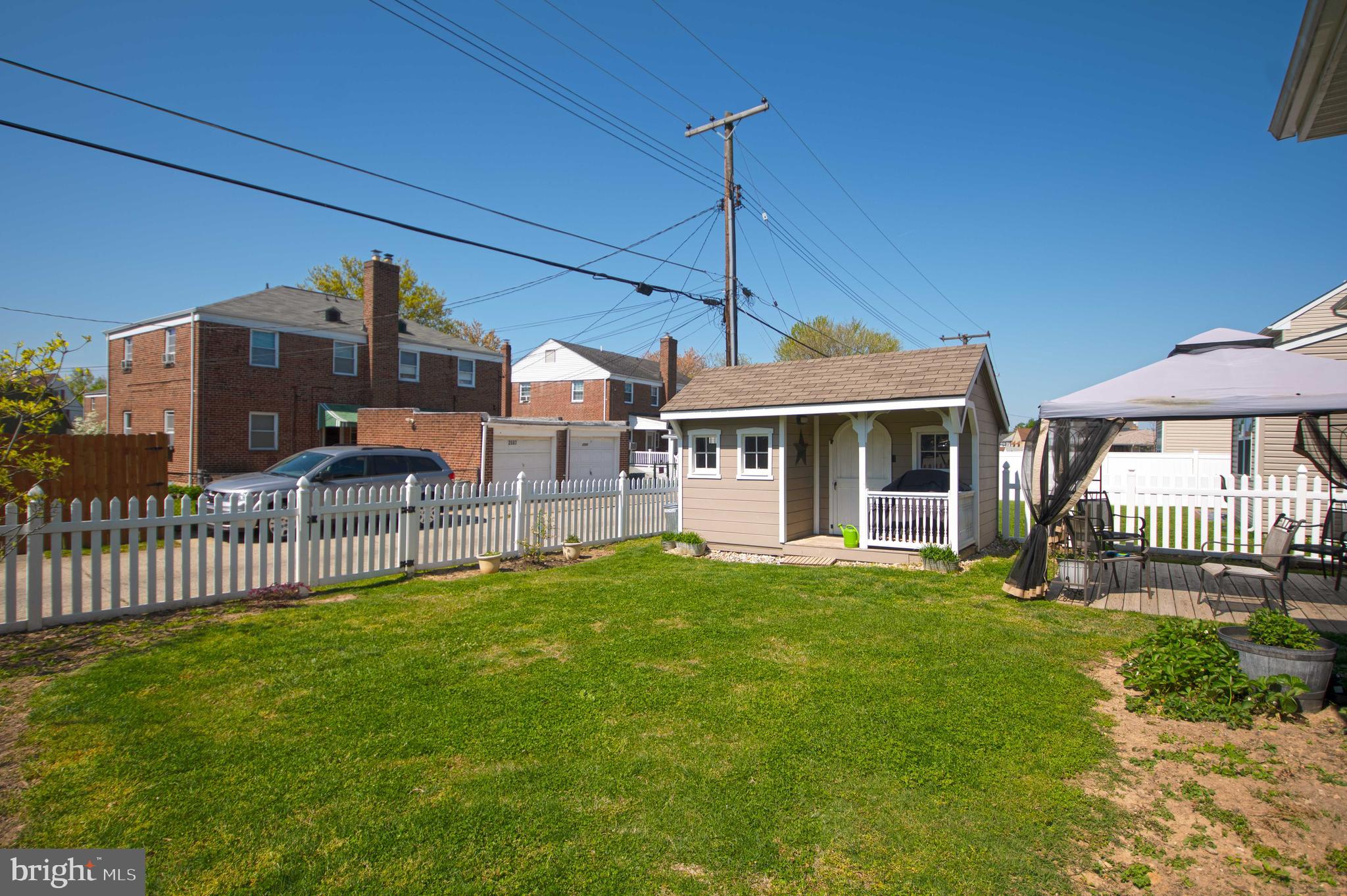 HERITAGE SQUARE - Residential