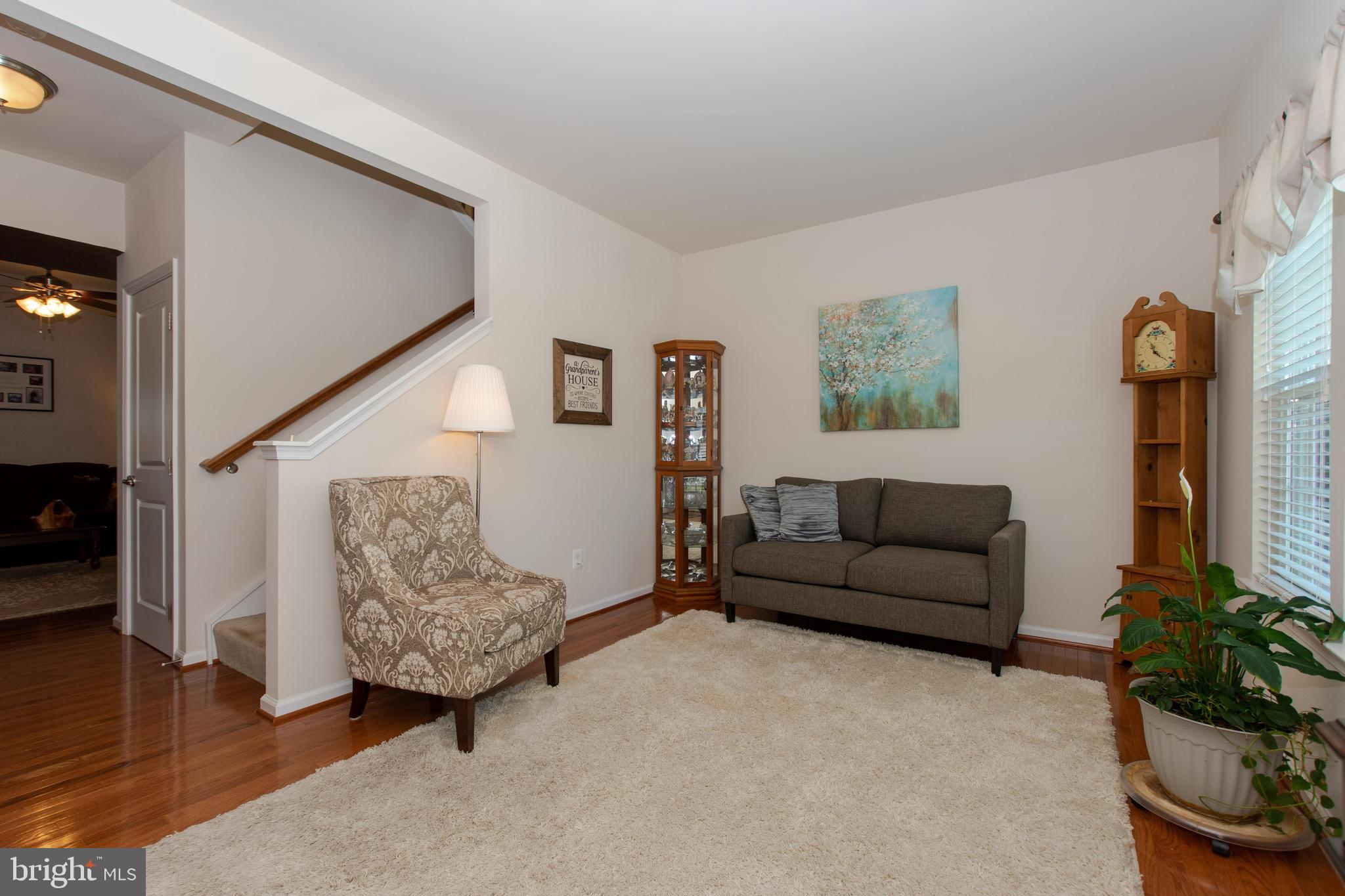 HERITAGE SQUARE - Residential