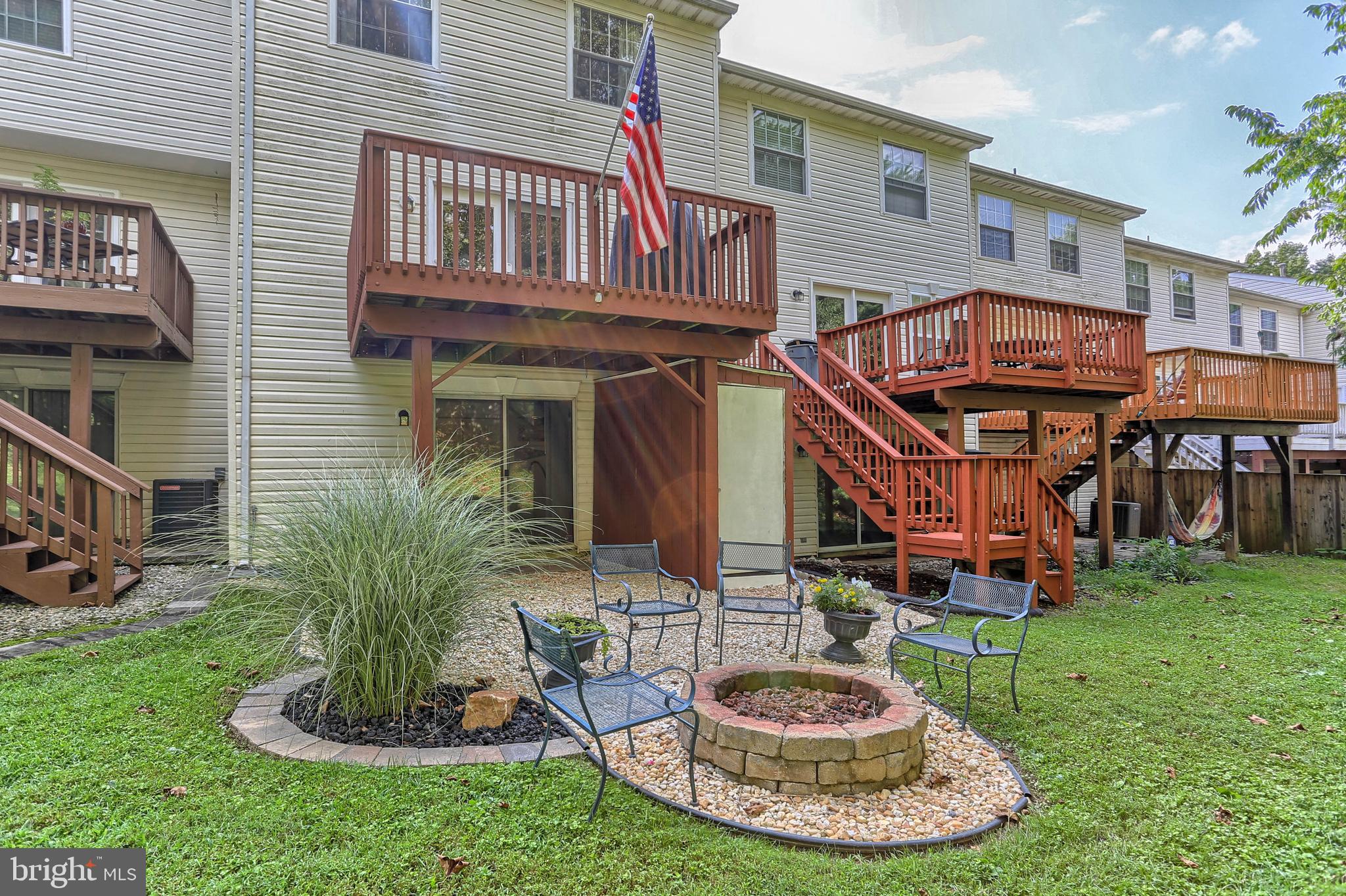 CONSTANT BRANCH - Residential