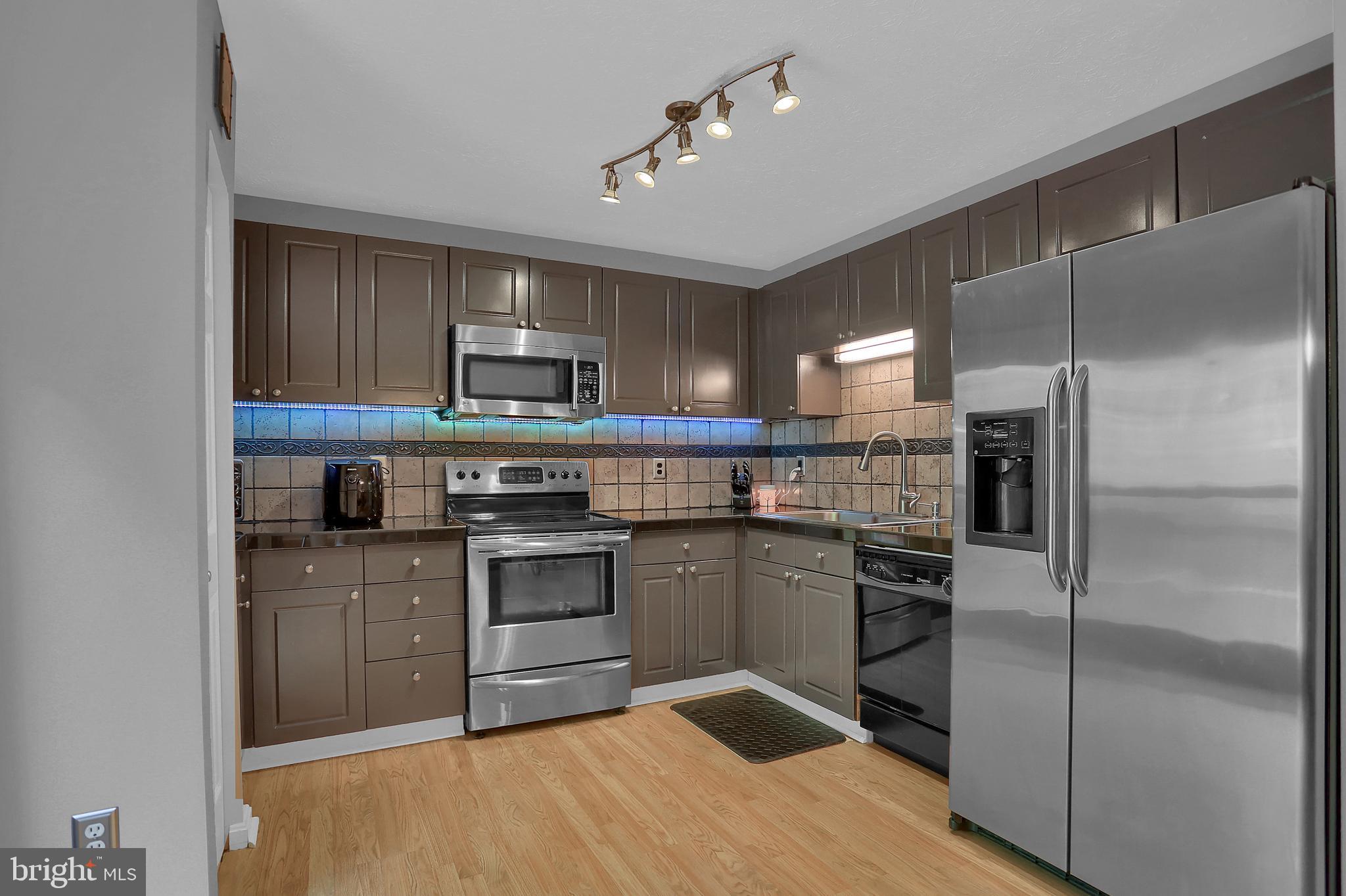 CONSTANT BRANCH - Residential