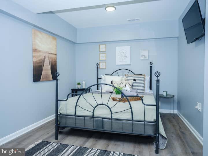 LOCUST GROVE - Residential