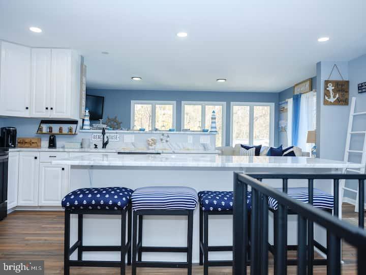 LOCUST GROVE - Residential