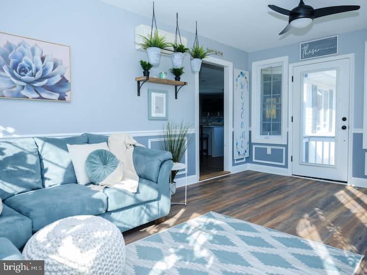 LOCUST GROVE - Residential