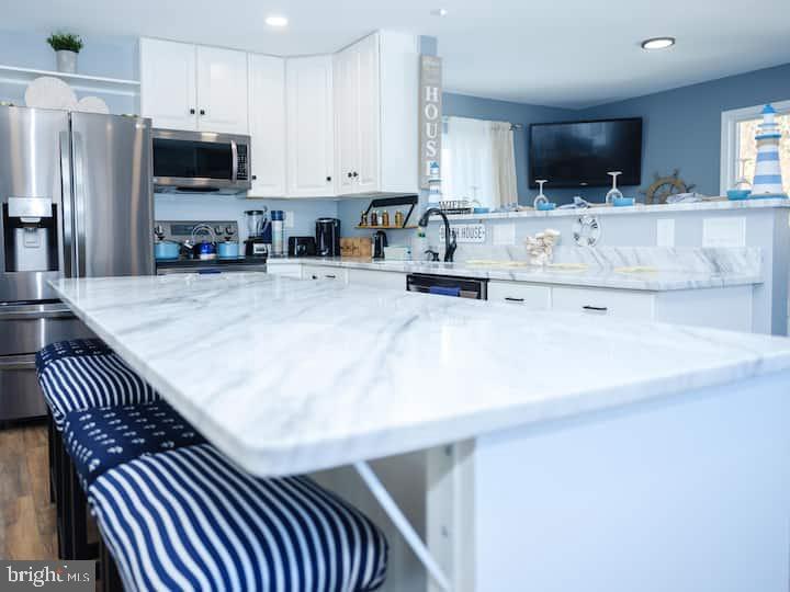 LOCUST GROVE - Residential