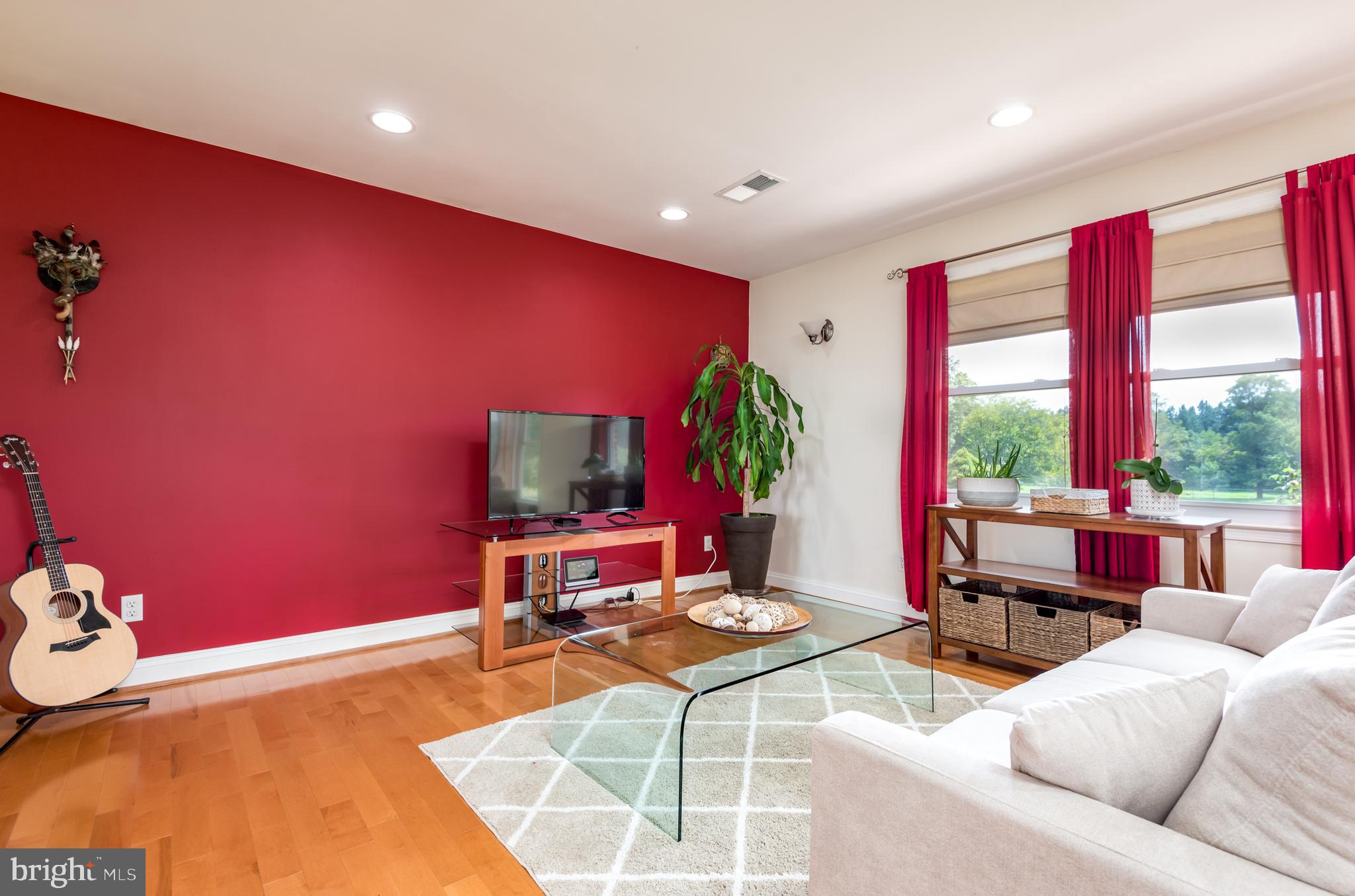 FOREST LAKES ESTATES - Residential