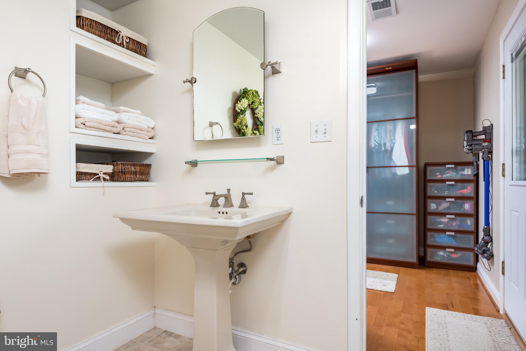 FOREST LAKES ESTATES - Residential