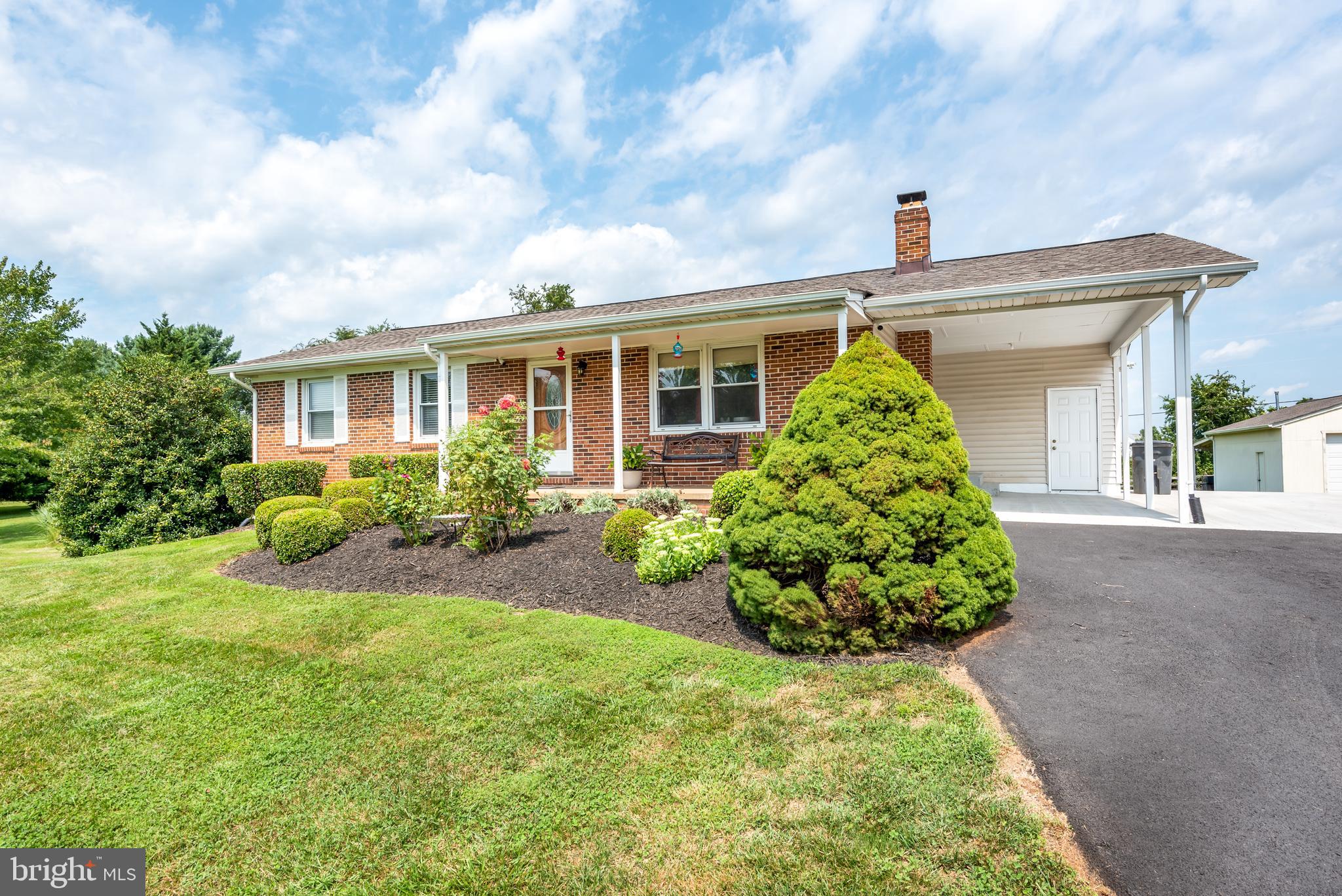 FOREST LAKES ESTATES - Residential