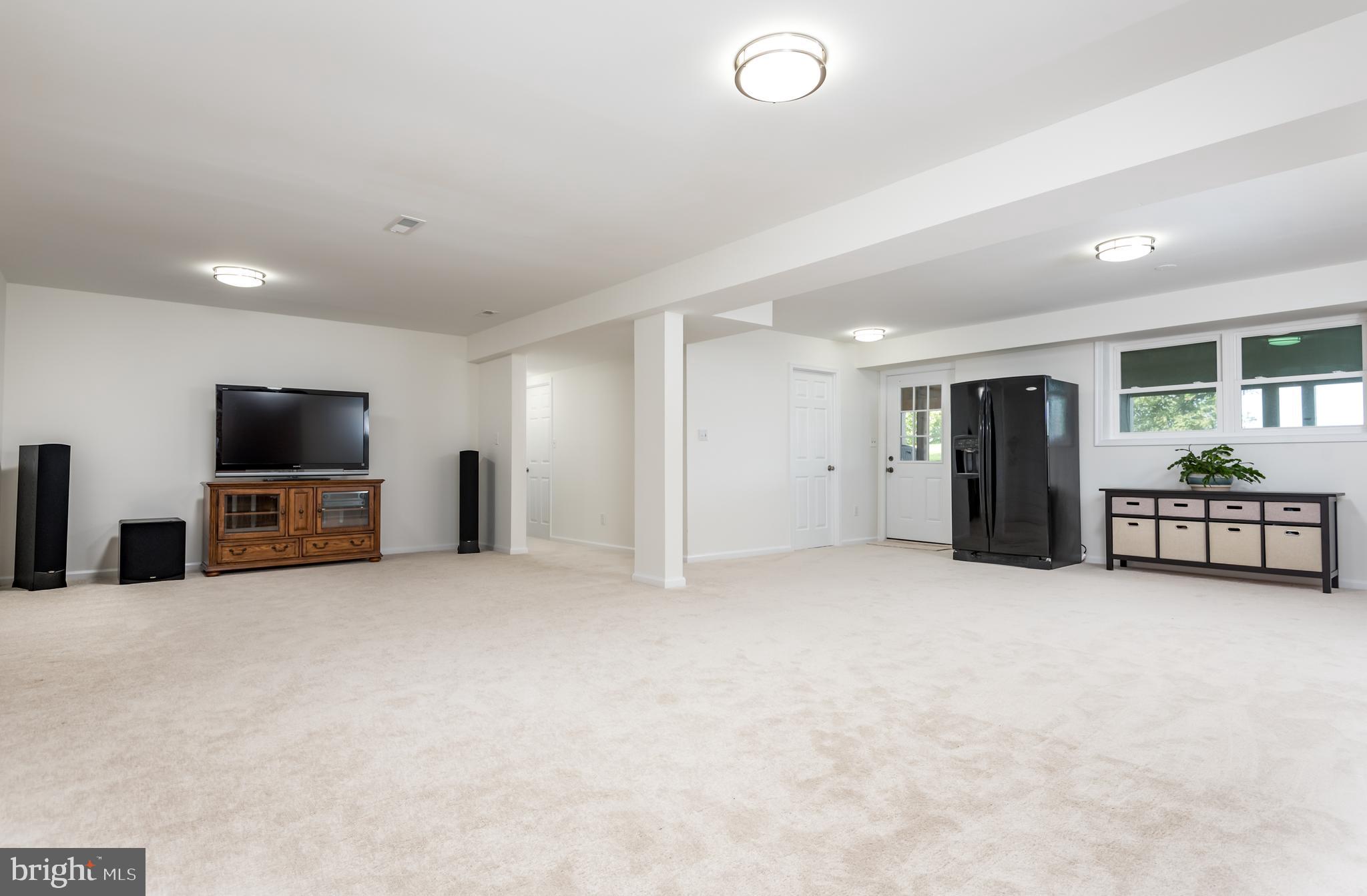 FOREST LAKES ESTATES - Residential