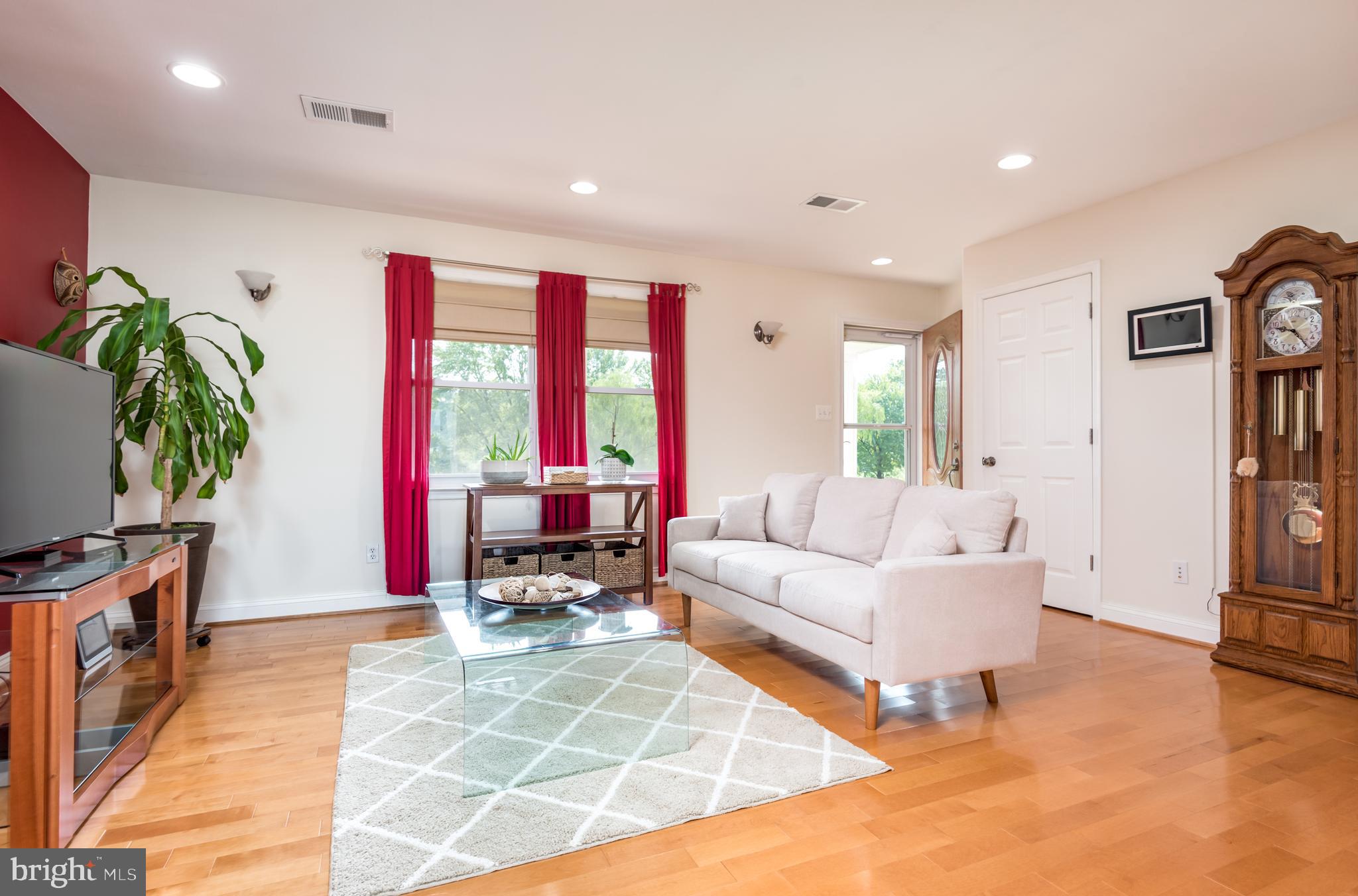 FOREST LAKES ESTATES - Residential