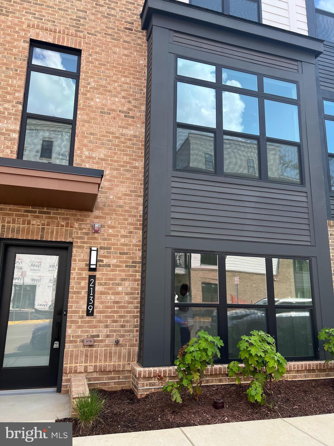 2139 TYSONS RIDGELINE ROAD