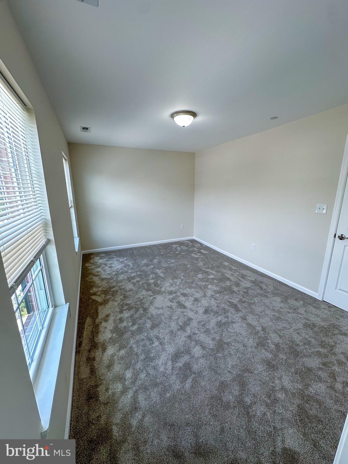 SANDTOWN-WINCHESTER - Residential