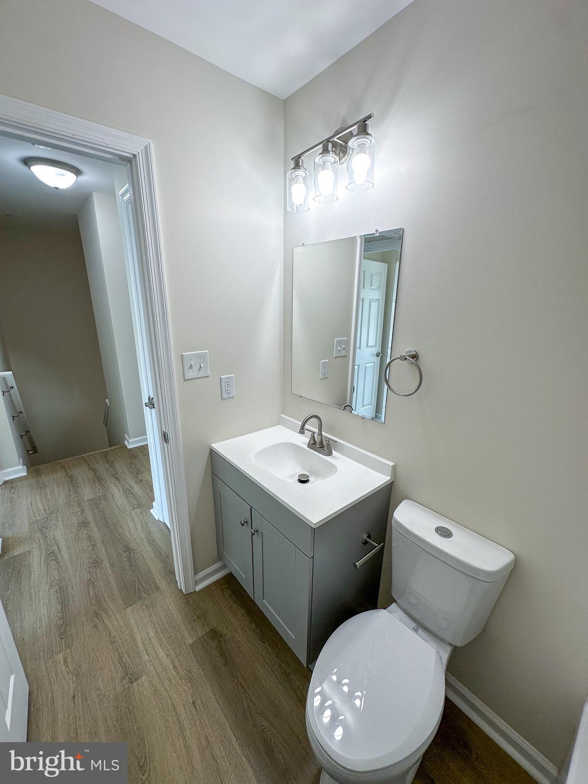SANDTOWN-WINCHESTER - Residential