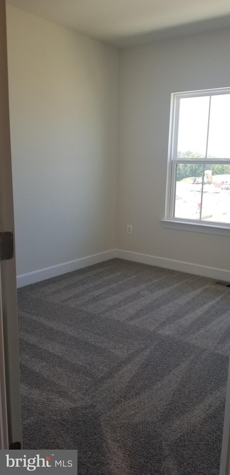 CAPITAL COURT - Residential